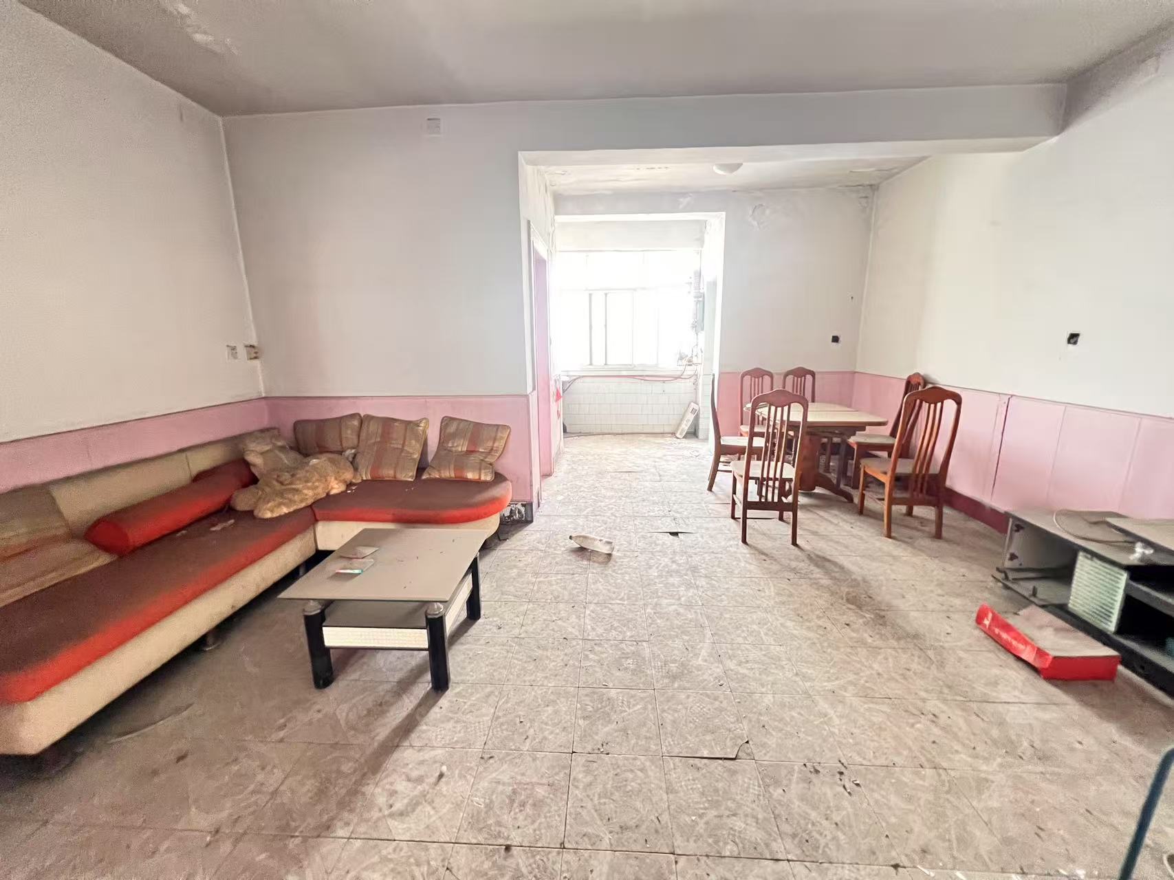 荷叶一村 2室1厅1卫 7.8万 荷叶一村 2室1厅1卫 7.8万室内图