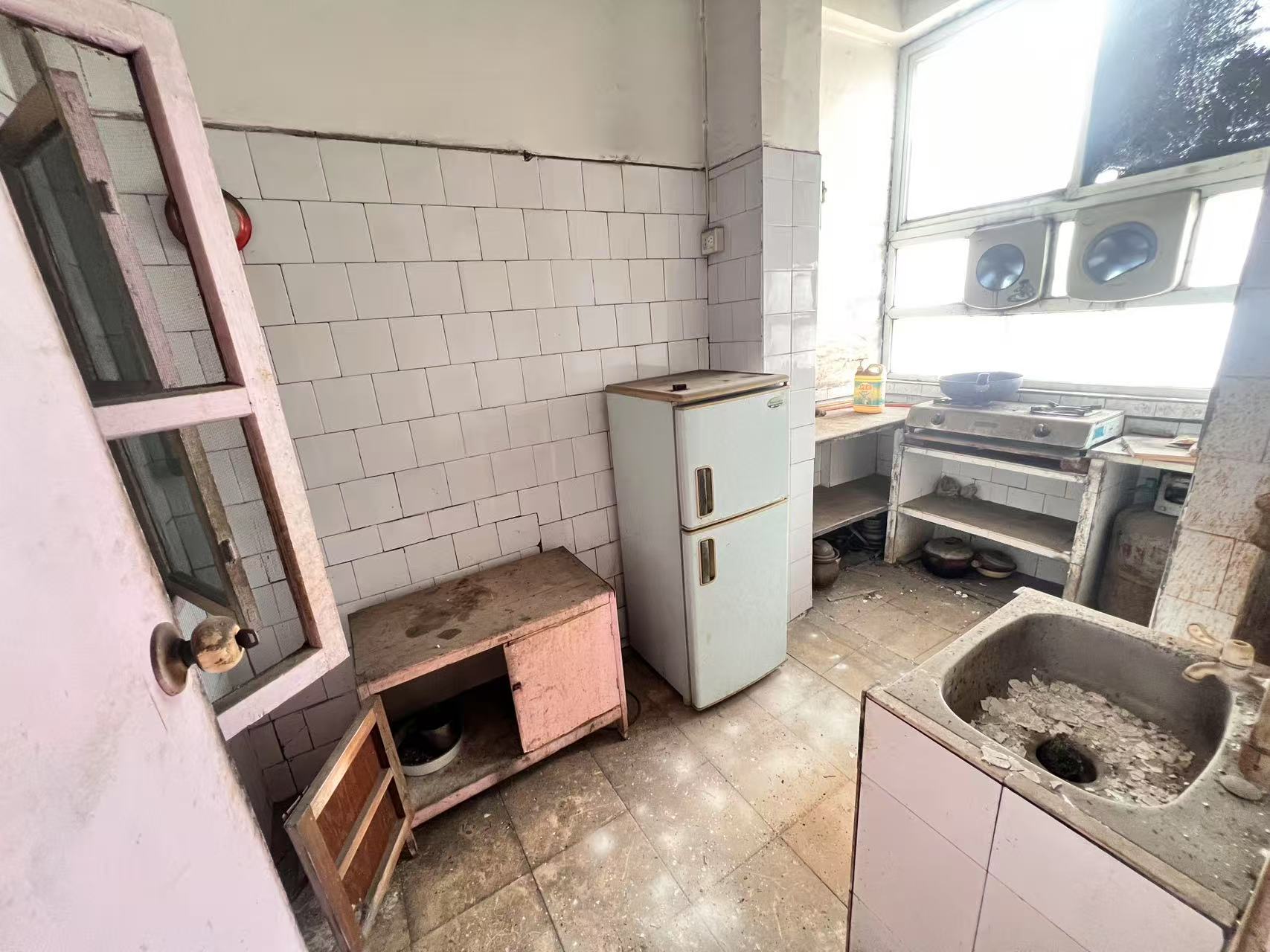 荷叶一村 2室1厅1卫 7.8万 荷叶一村 2室1厅1卫 7.8万室内图