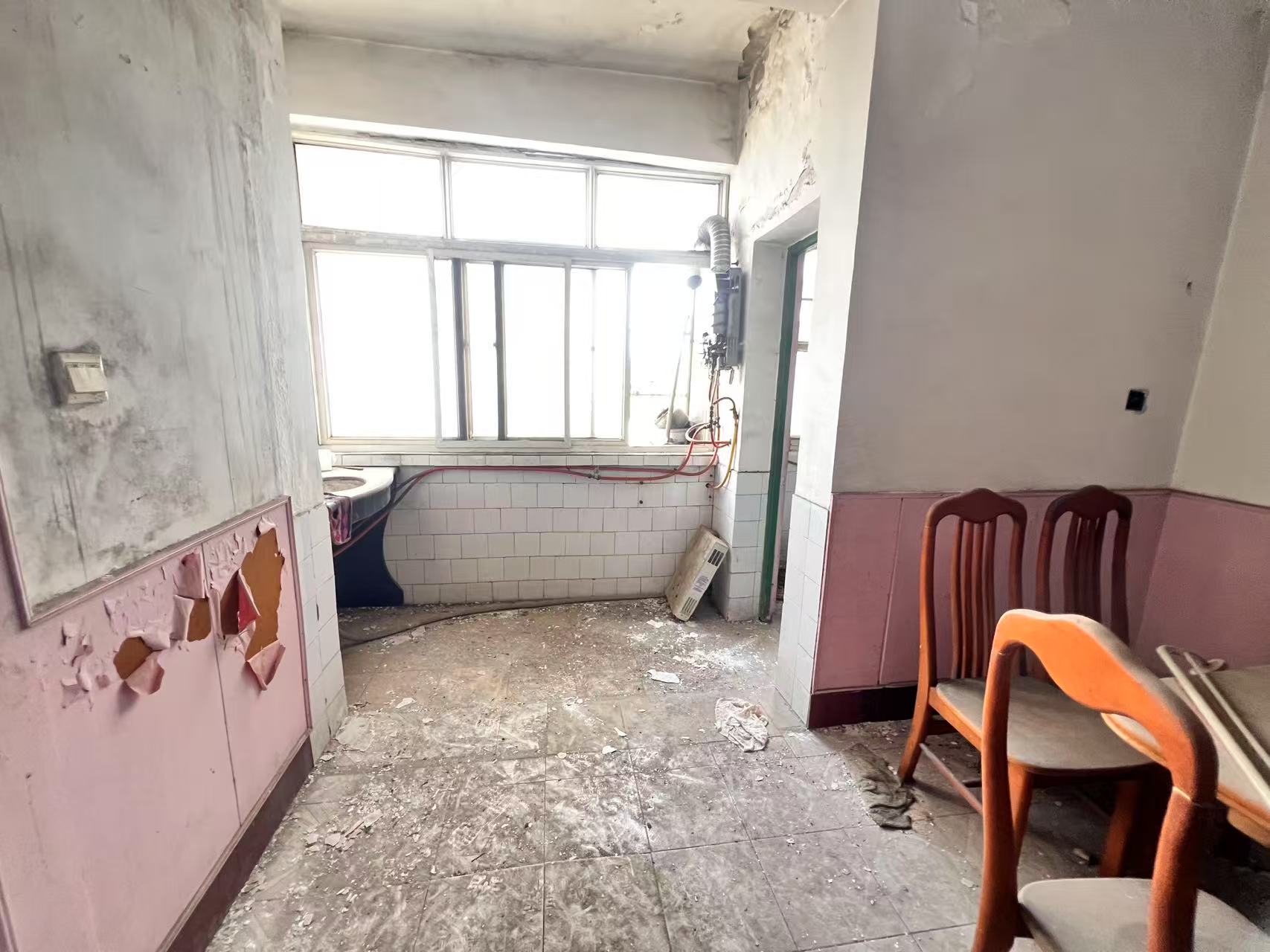 荷叶一村 2室1厅1卫 7.8万 荷叶一村 2室1厅1卫 7.8万室内图