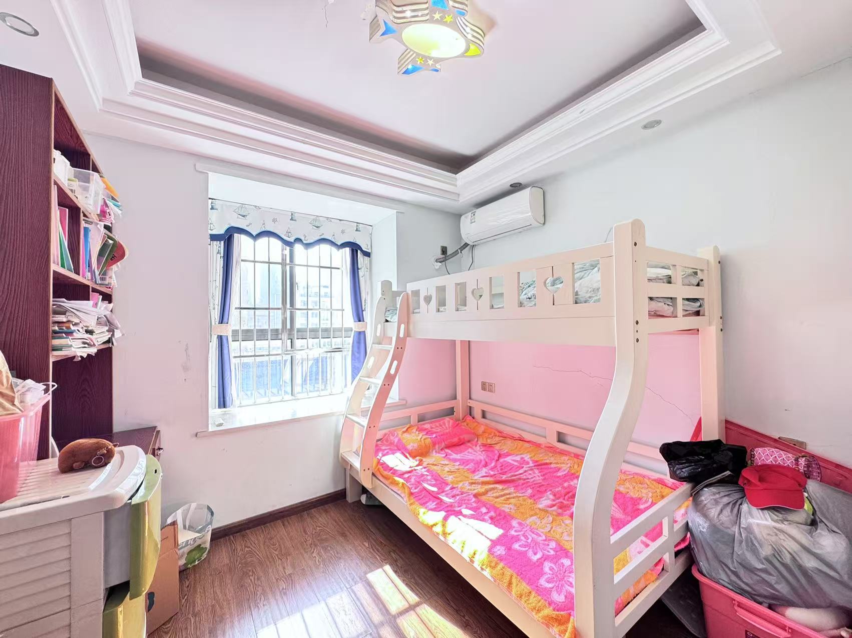 金碧花园 3室2厅2卫 63.0万 金碧花园 3室2厅2卫 63.0万室内图