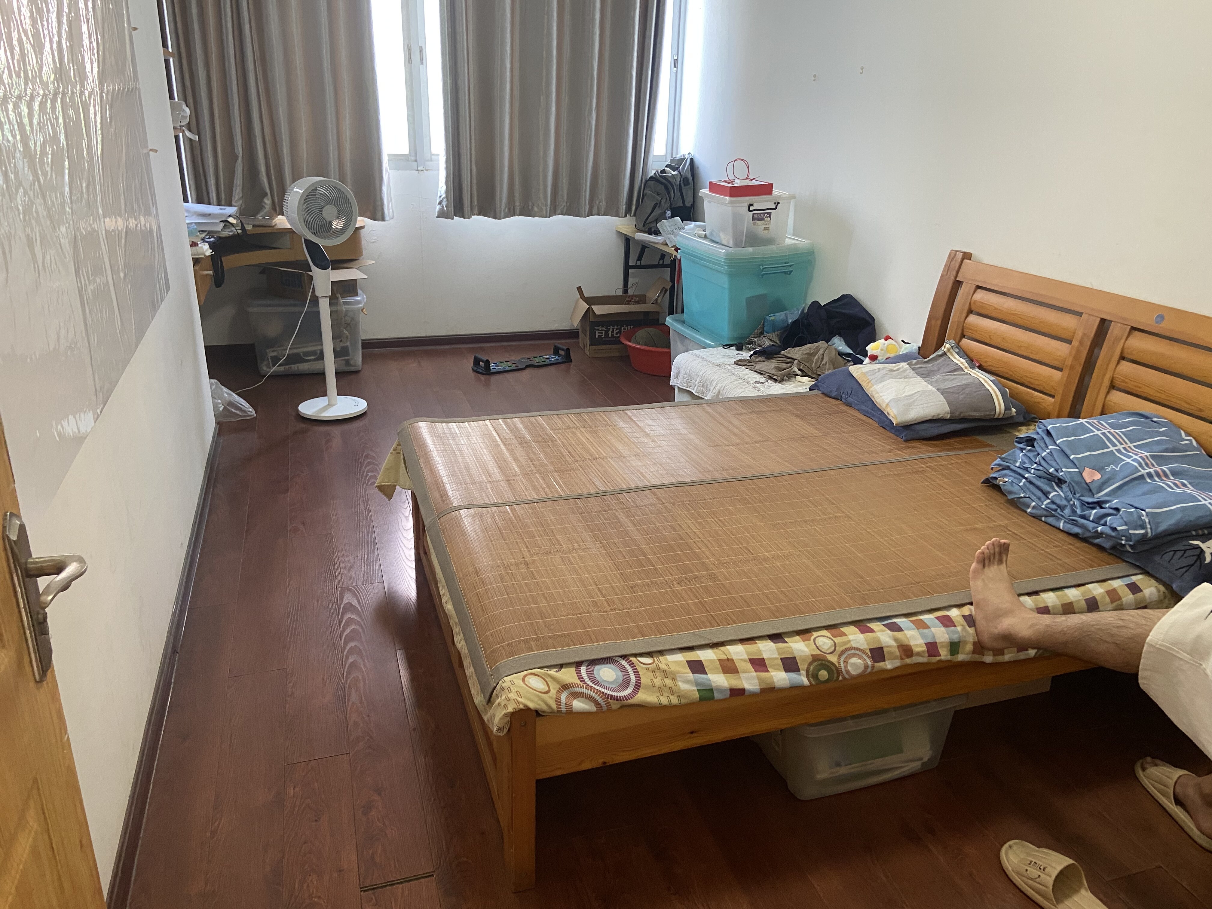 天鹅花园  4室2厅2卫   41.80万室内图