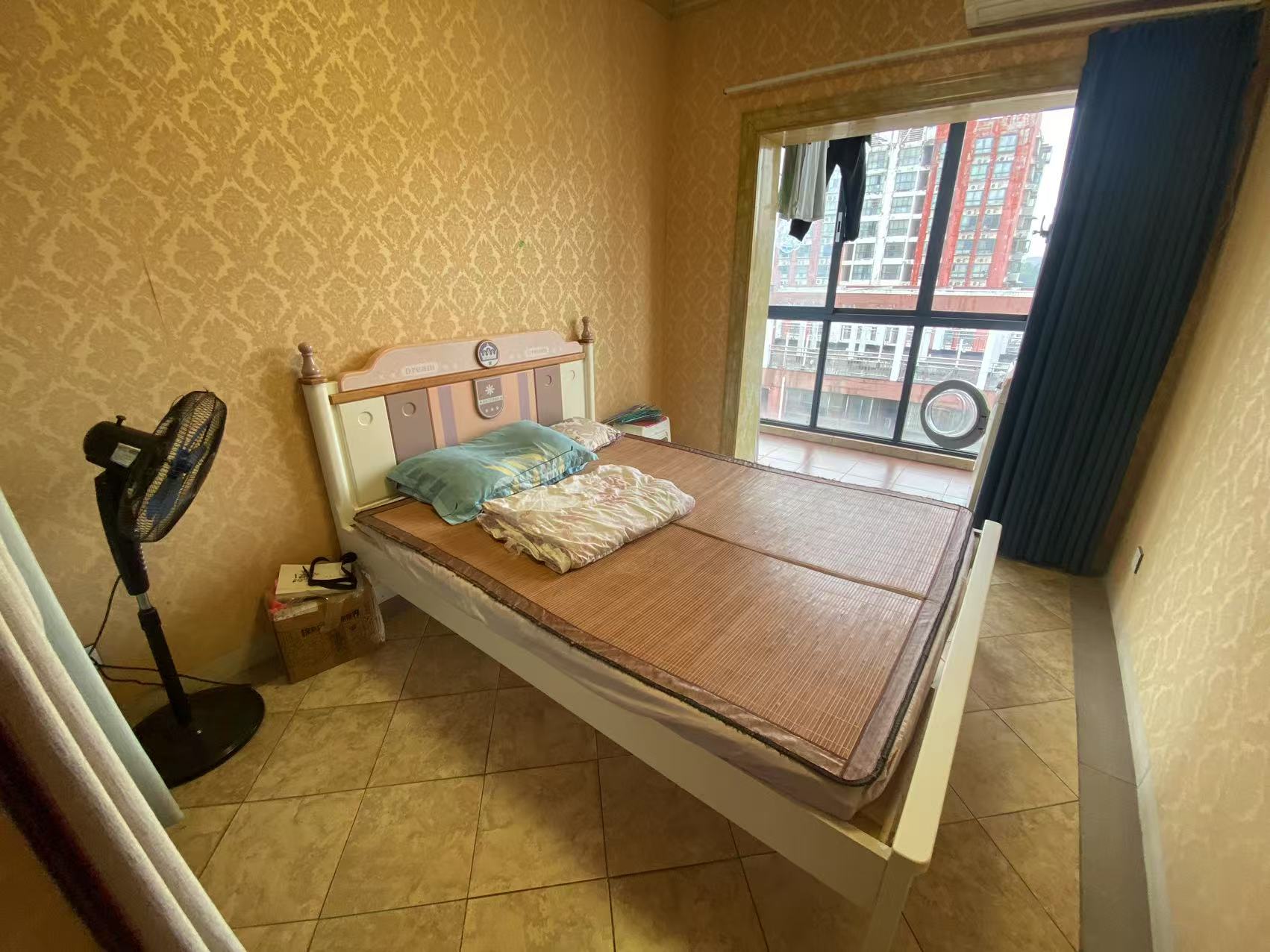 景秀名园  3室2厅2卫    40.0万 景秀名园  3室2厅2卫    40.0万室内图