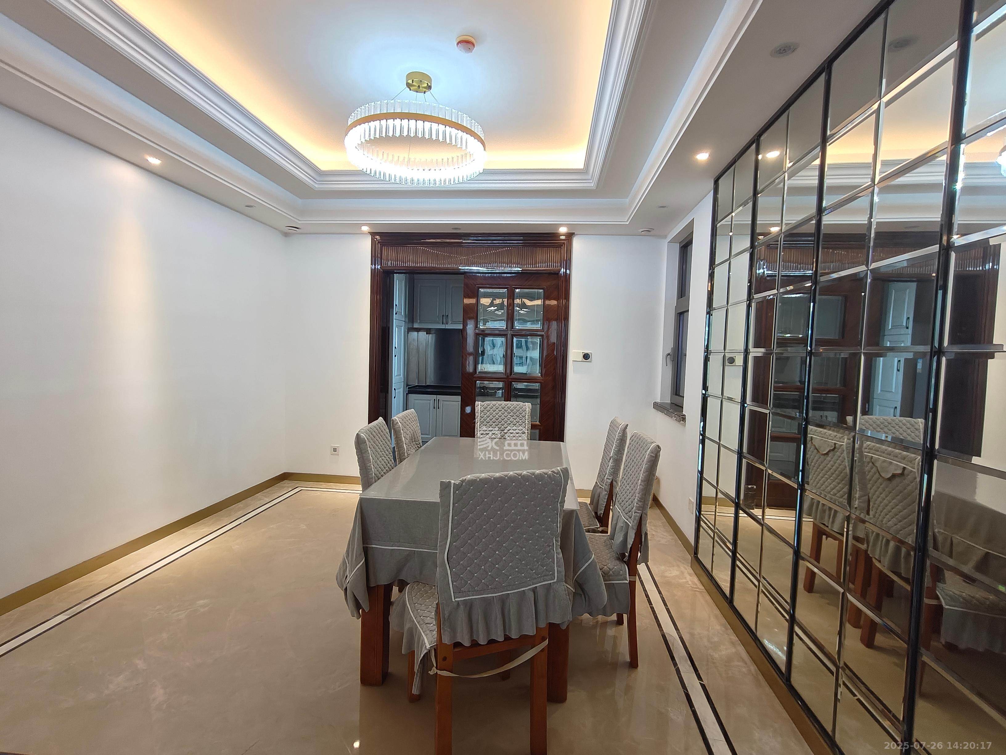 中隆国际嘉熙中心 3室2厅2卫 6800.0元/月 中隆国际嘉熙中心 3室2厅2卫 6800.0元/月室内图