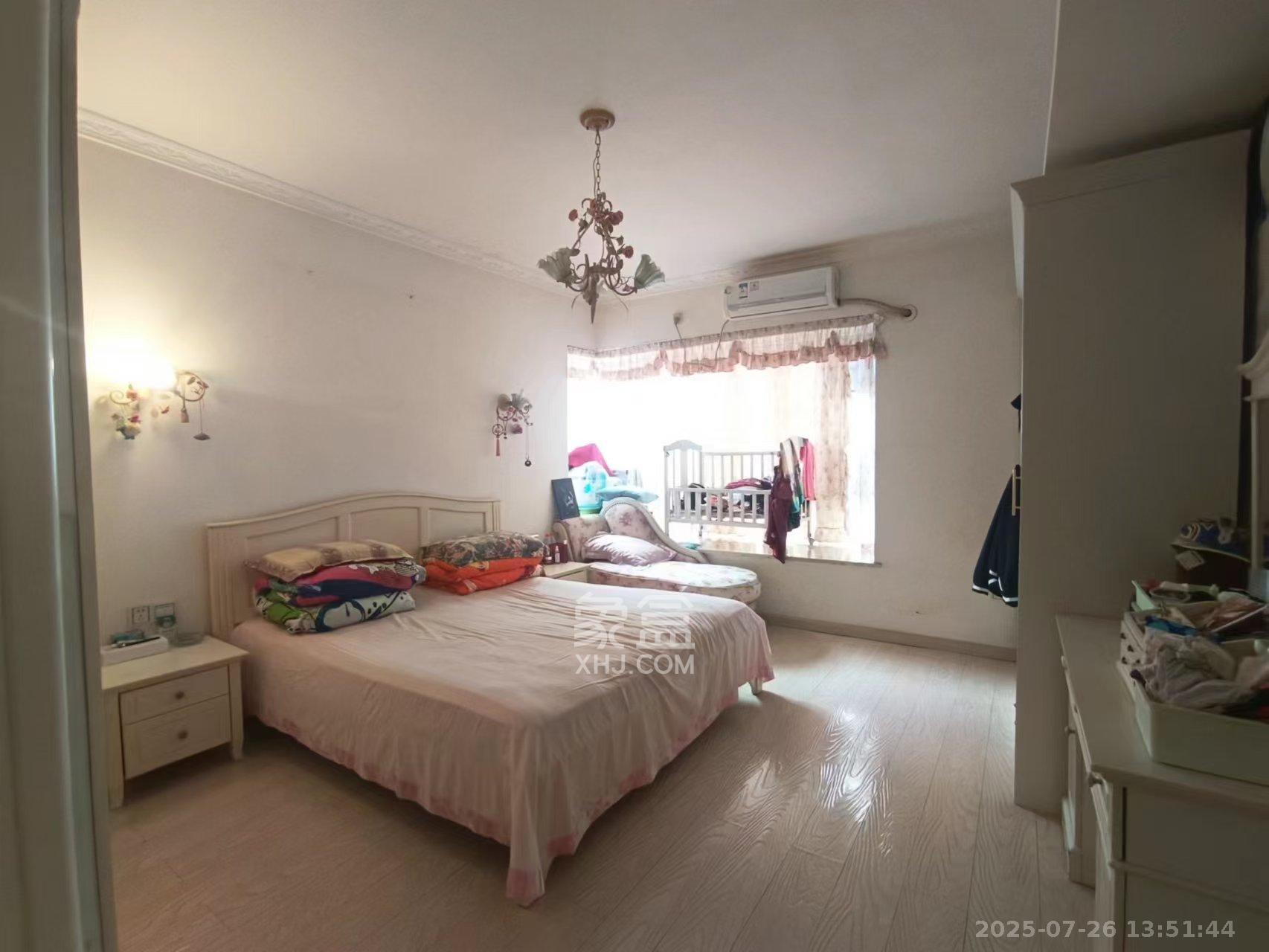 金麓国际  3室2厅2卫    3200.0元/月室内图