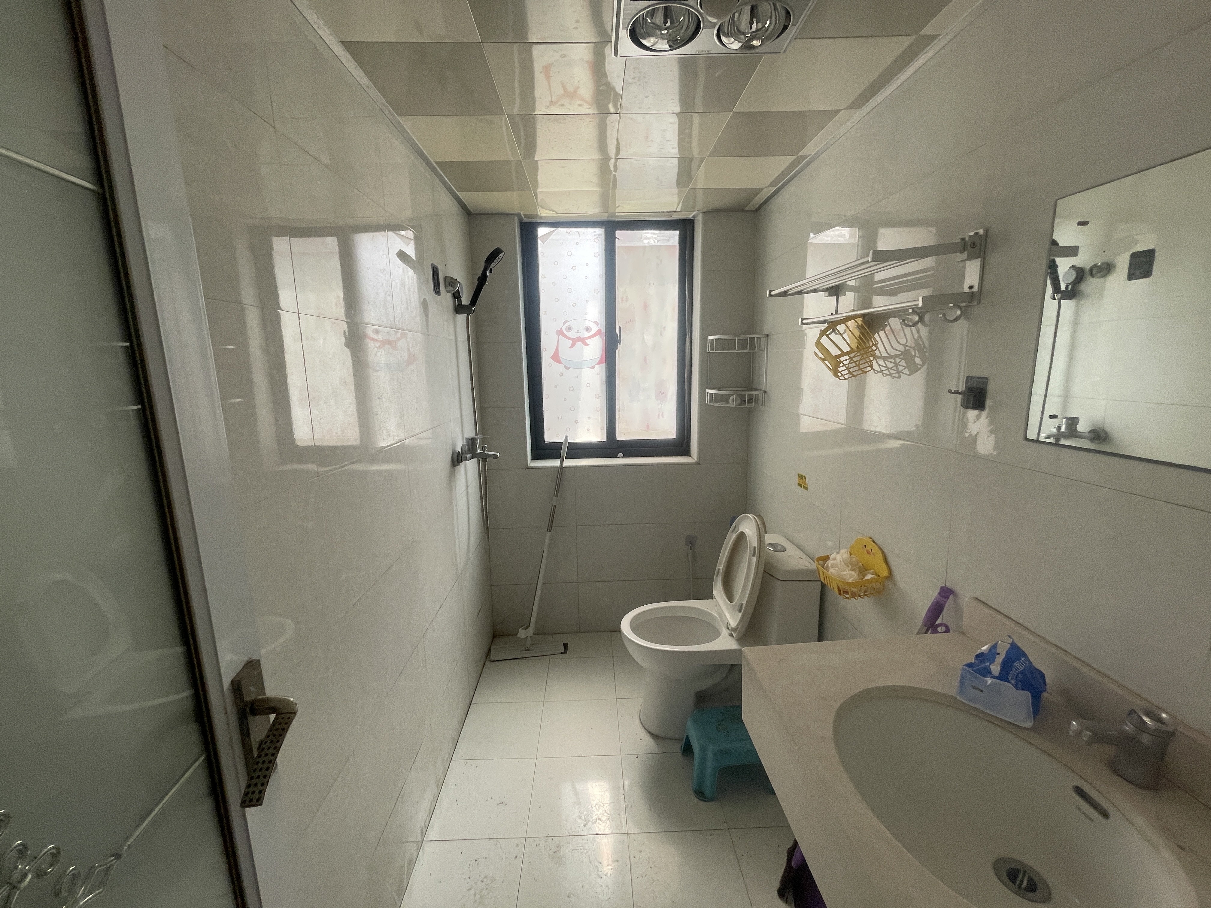 M国际 1室1厅1卫 1400.0元/月 M国际 1室1厅1卫 1400.0元/月室内图