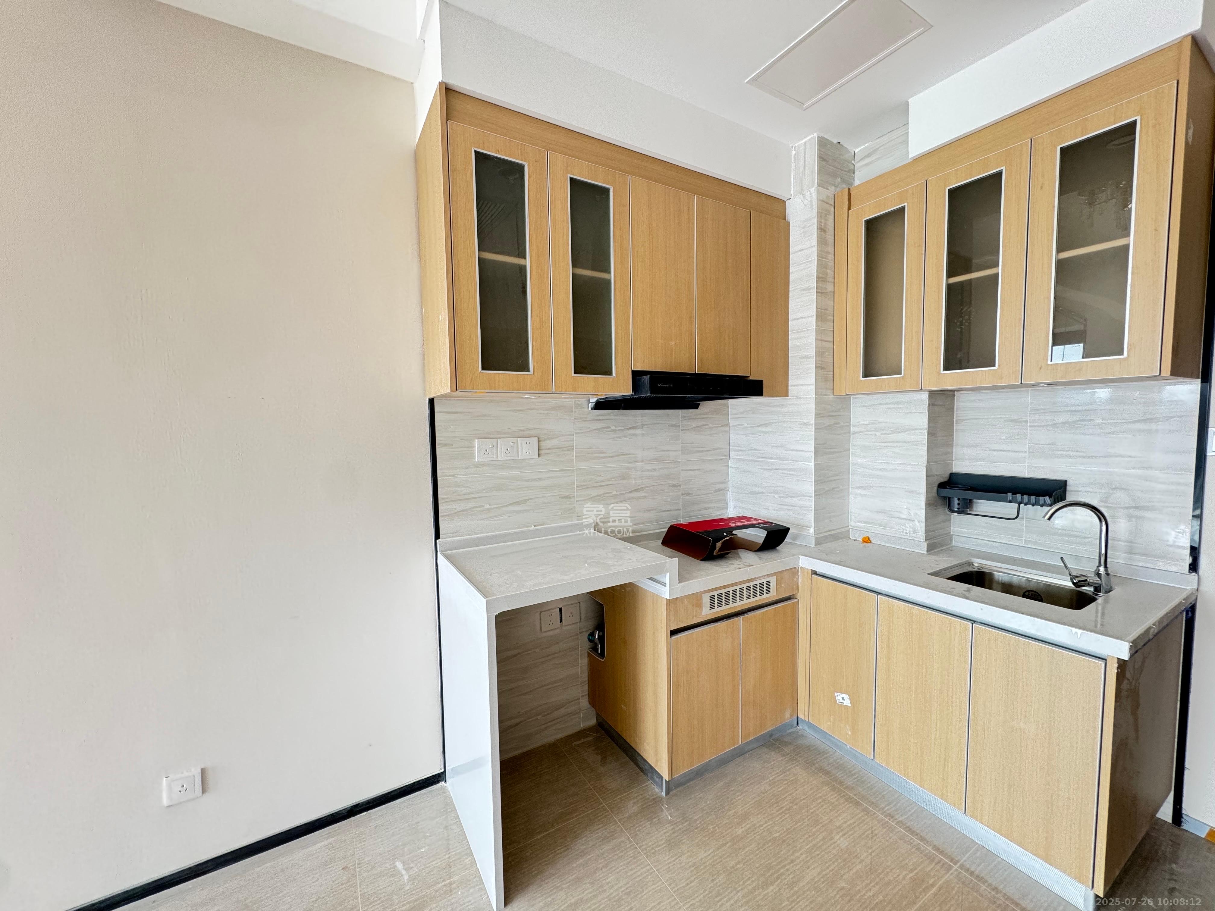 恒大珺悦府 1室1厅1卫 2300.0元/月 恒大珺悦府 1室1厅1卫 2300.0元/月室内图