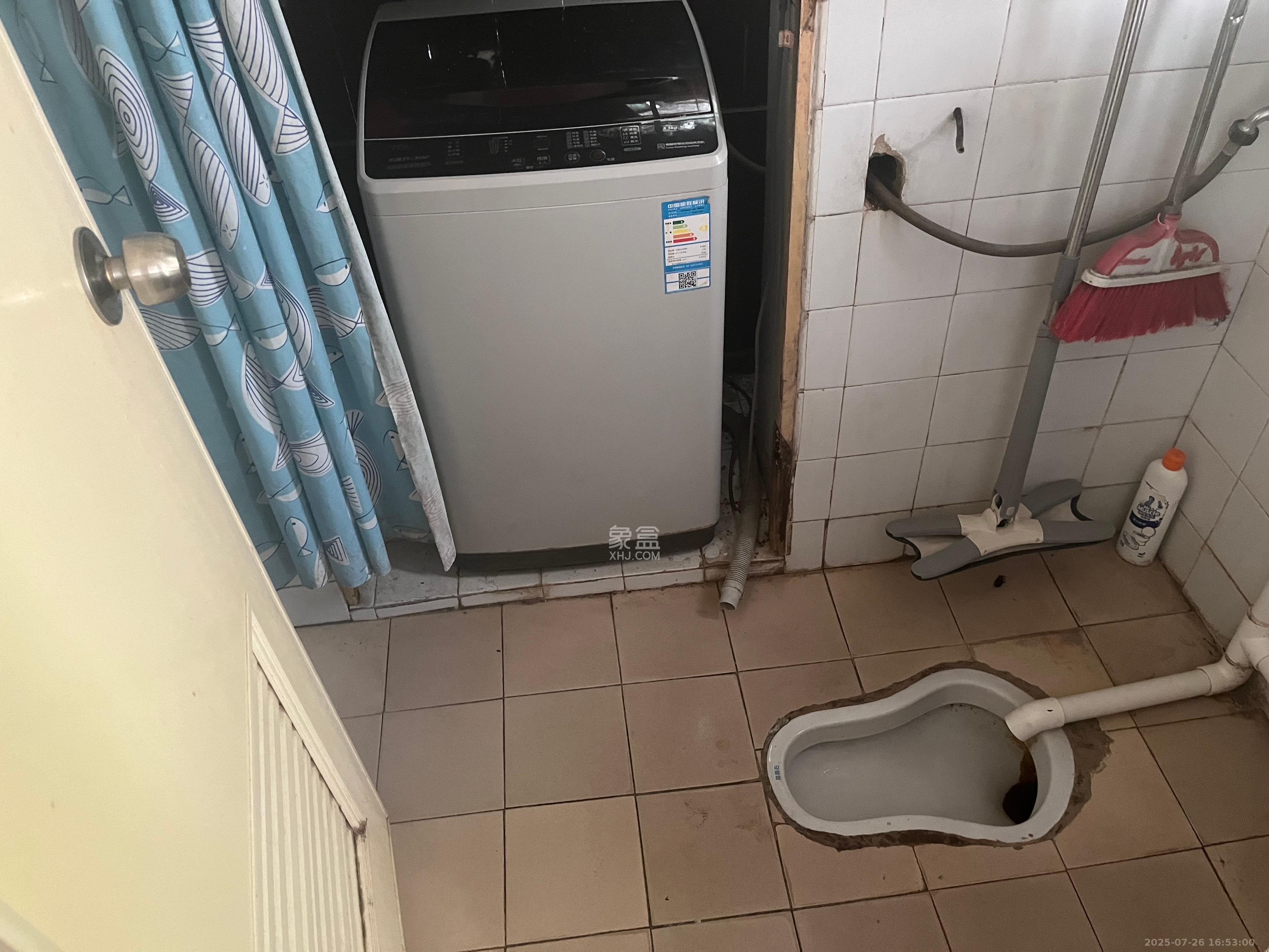 向韶村  2室1厅1卫    1500.0元/月室内图