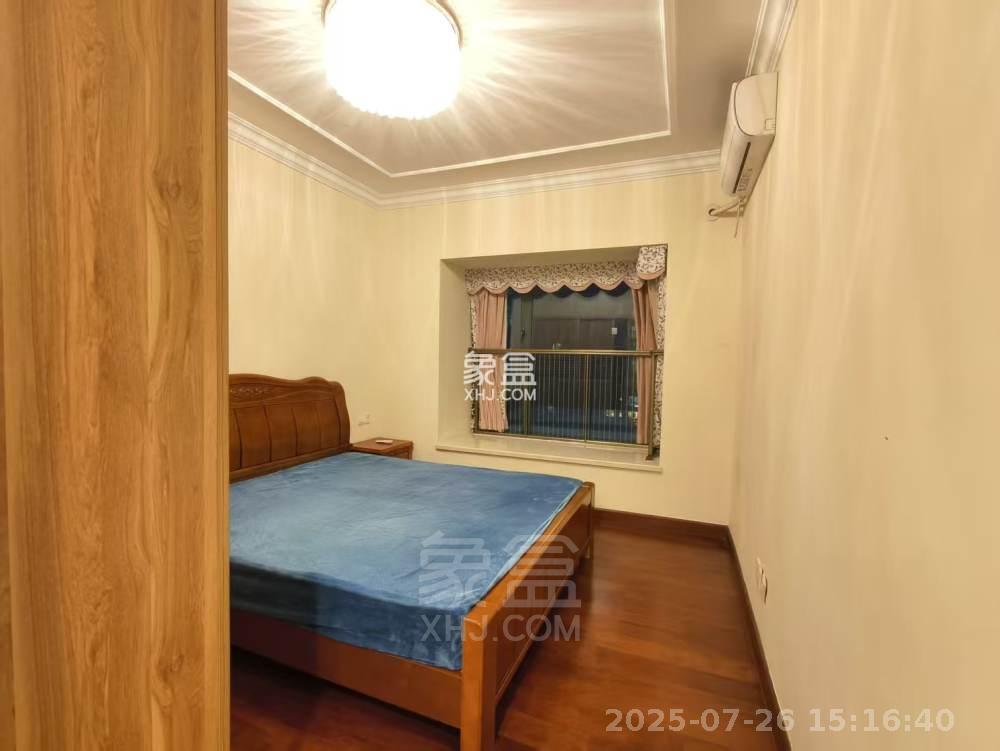 恒大华府 3室2厅1卫 1800.0元/月 恒大华府 3室2厅1卫 1800.0元/月室内图