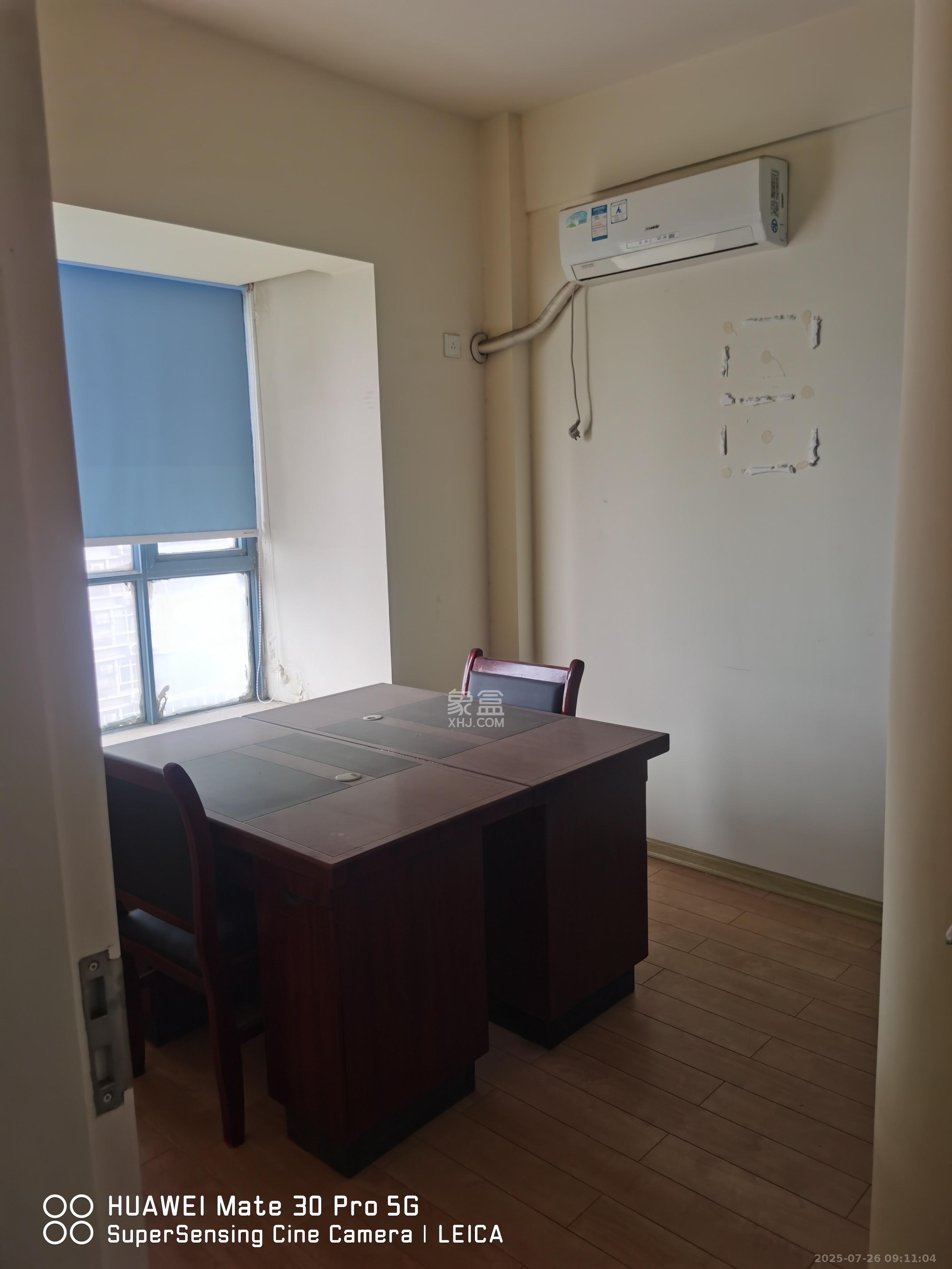 水岸兰庭 3室2厅2卫 2500.0元/月 水岸兰庭 3室2厅2卫 2500.0元/月室内图