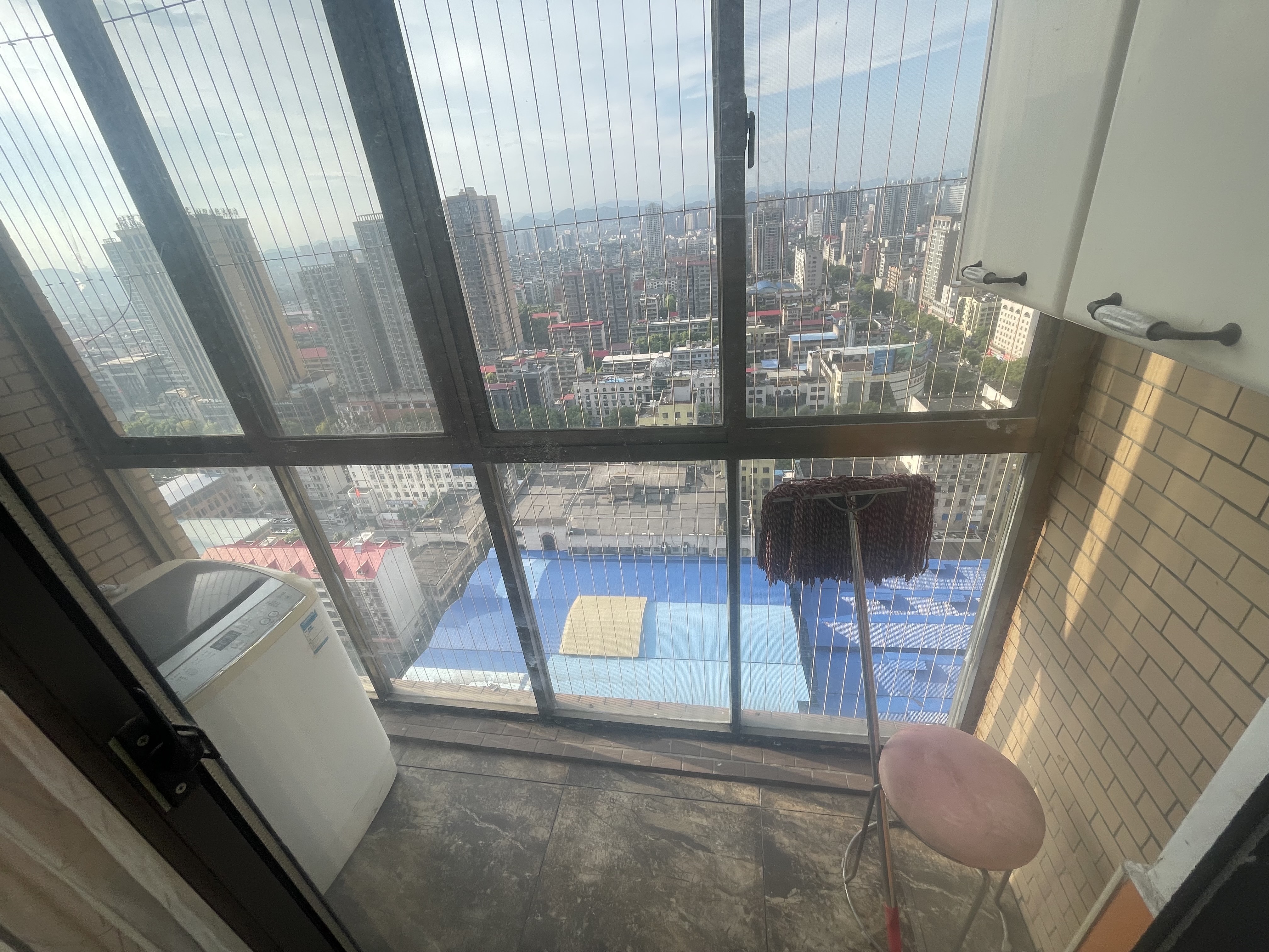 万豪城市花园 1室1厅1卫 1000.0元/月 万豪城市花园 1室1厅1卫 1000.0元/月室内图