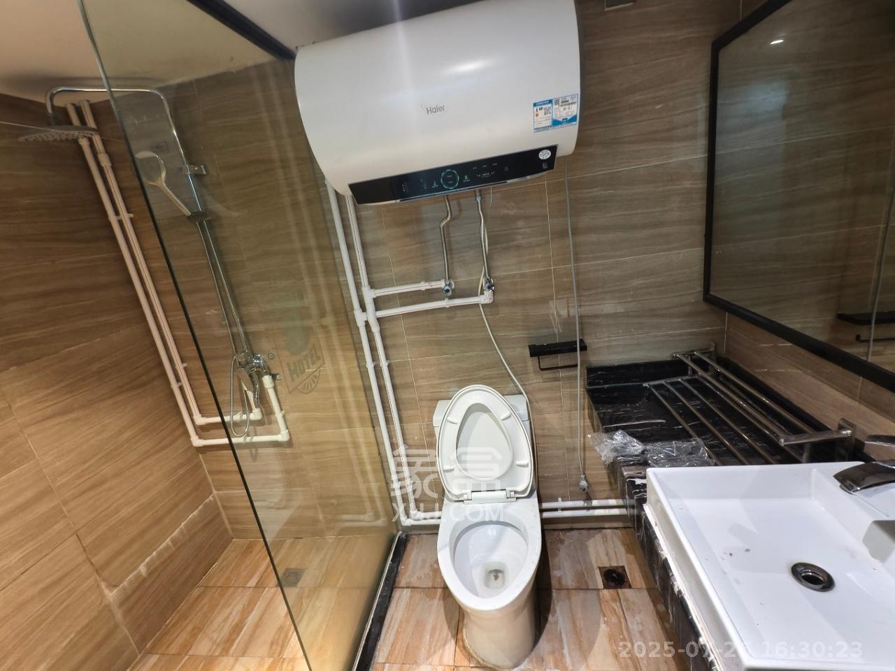 亚商国际  1室1厅1卫    1450.0元/月室内图