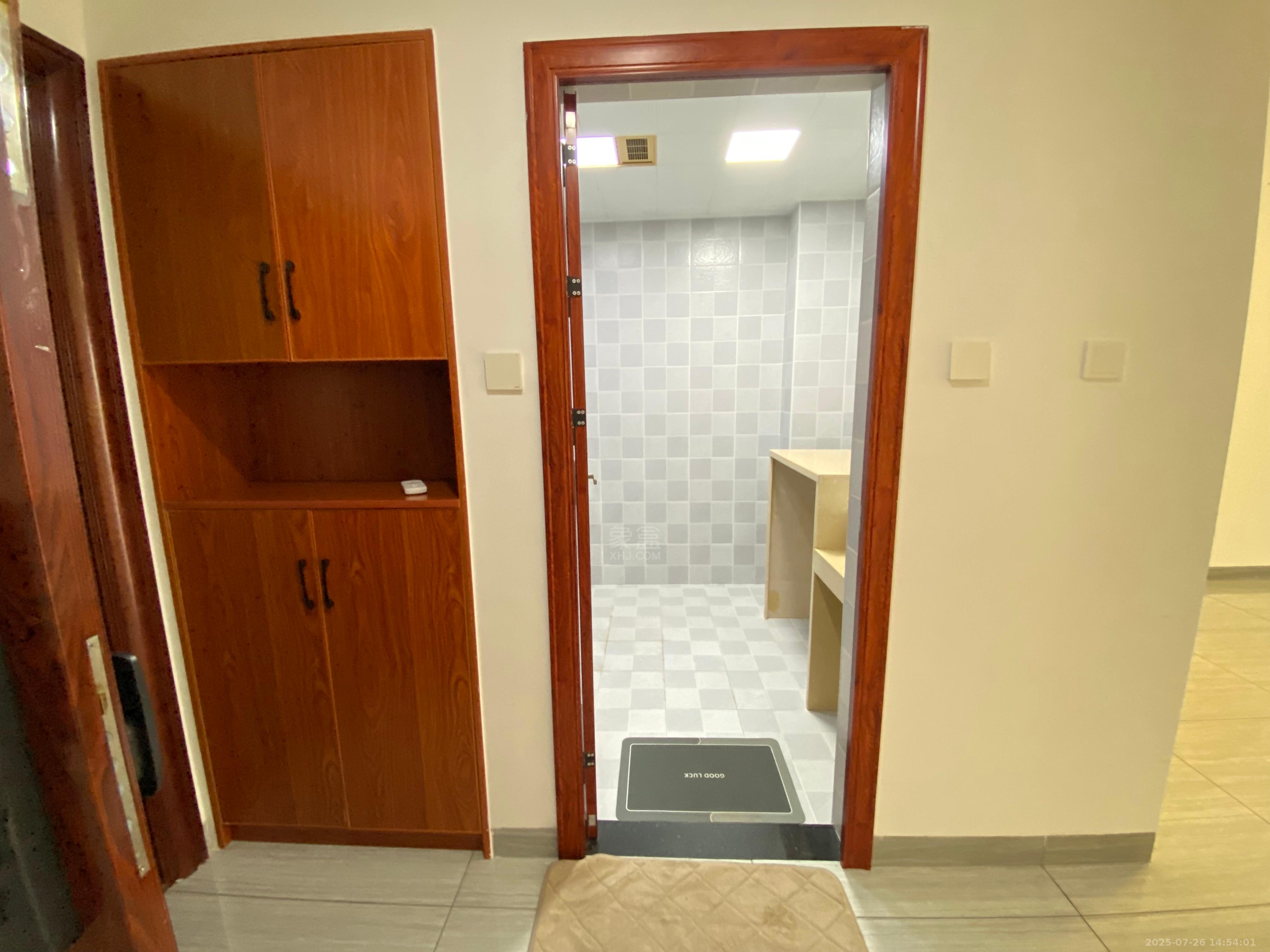 湘江名都 1室1厅1卫 1500.0元/月 湘江名都 1室1厅1卫 1500.0元/月室内图