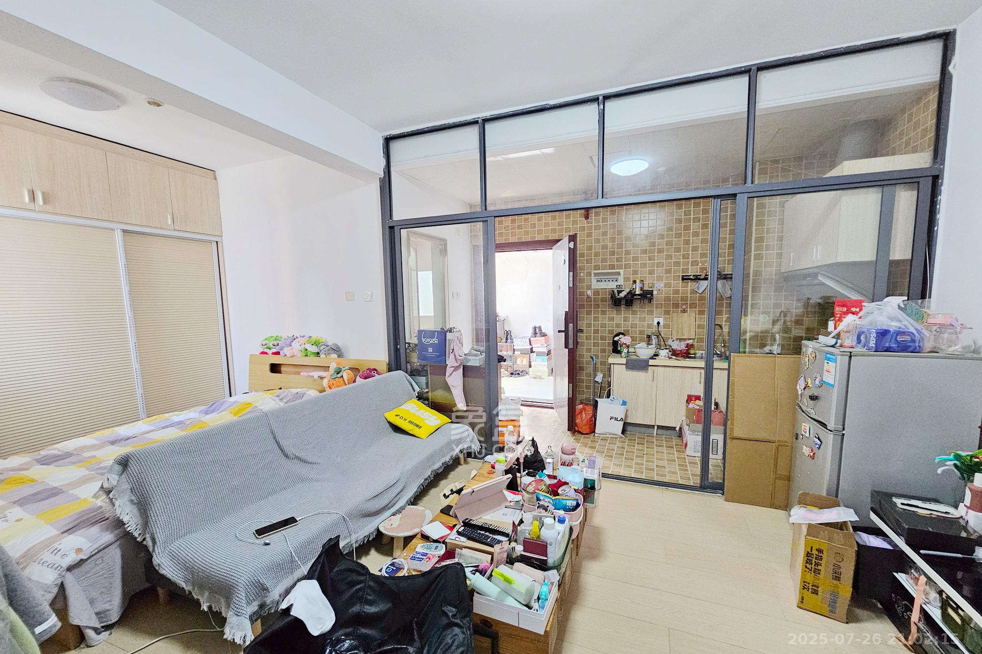 星城映象  1室1厅1卫   28.00万客厅