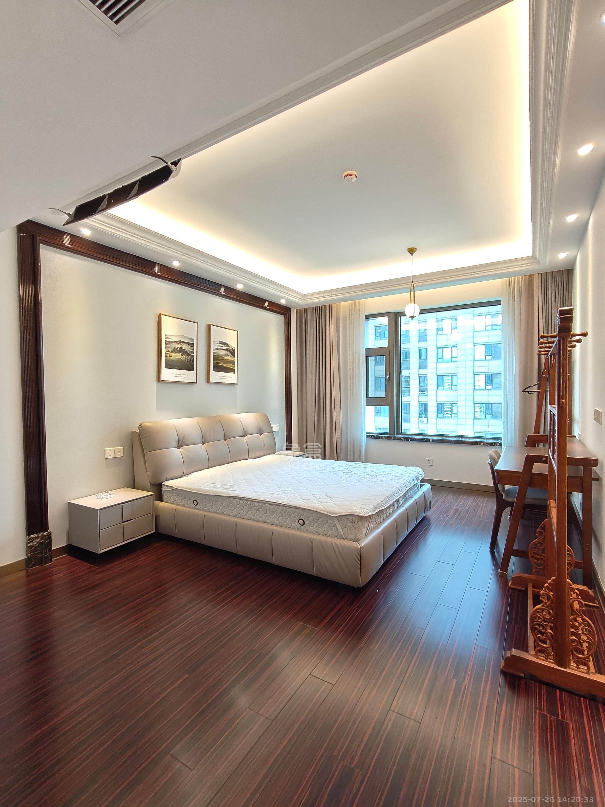 中隆国际嘉熙中心 3室2厅2卫 6800.0元/月 中隆国际嘉熙中心 3室2厅2卫 6800.0元/月室内图