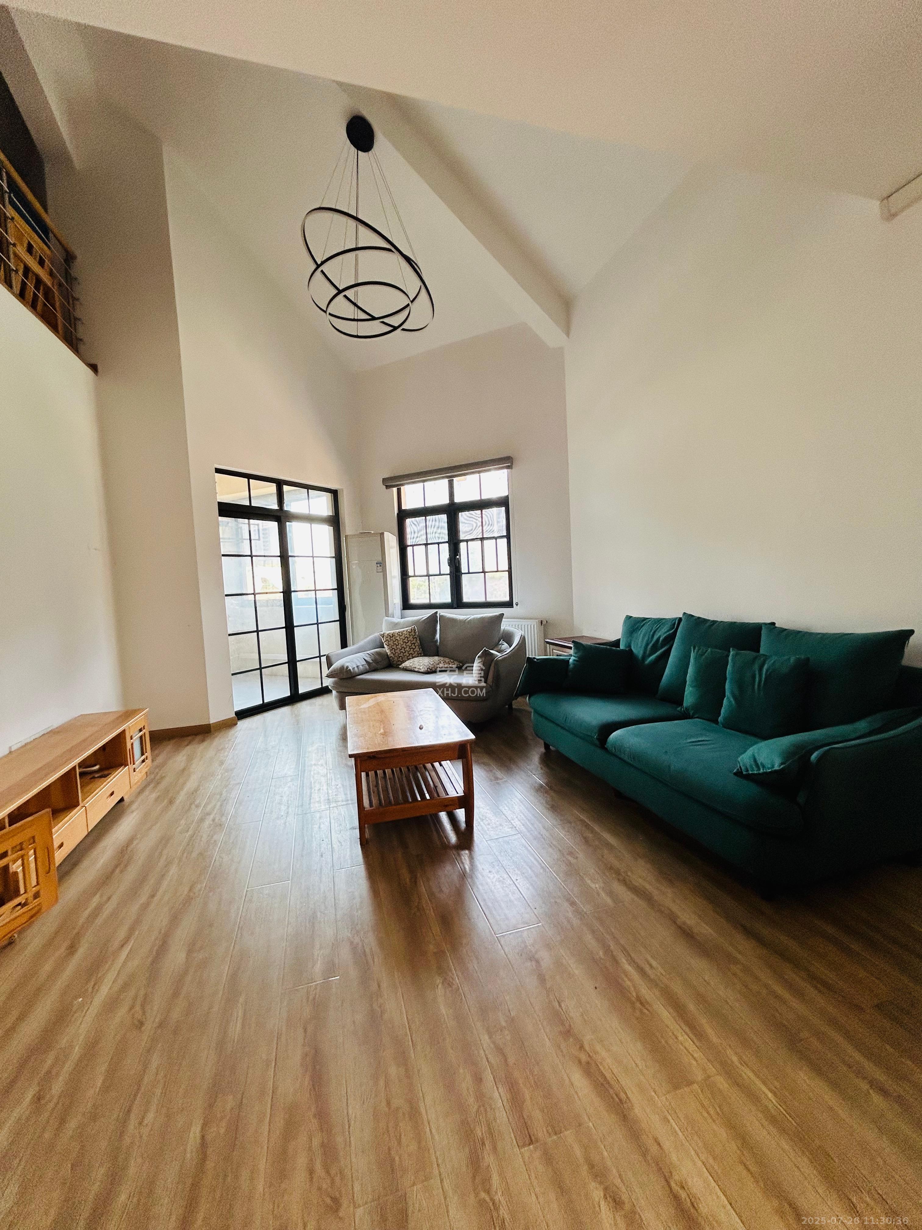 保利城(中航城国际社区、郡原美村)  3室2厅1卫    2000.0元/月 保利城(中航城国际社区、郡原美村)  3室2厅1卫    2000.0元/月室内图1