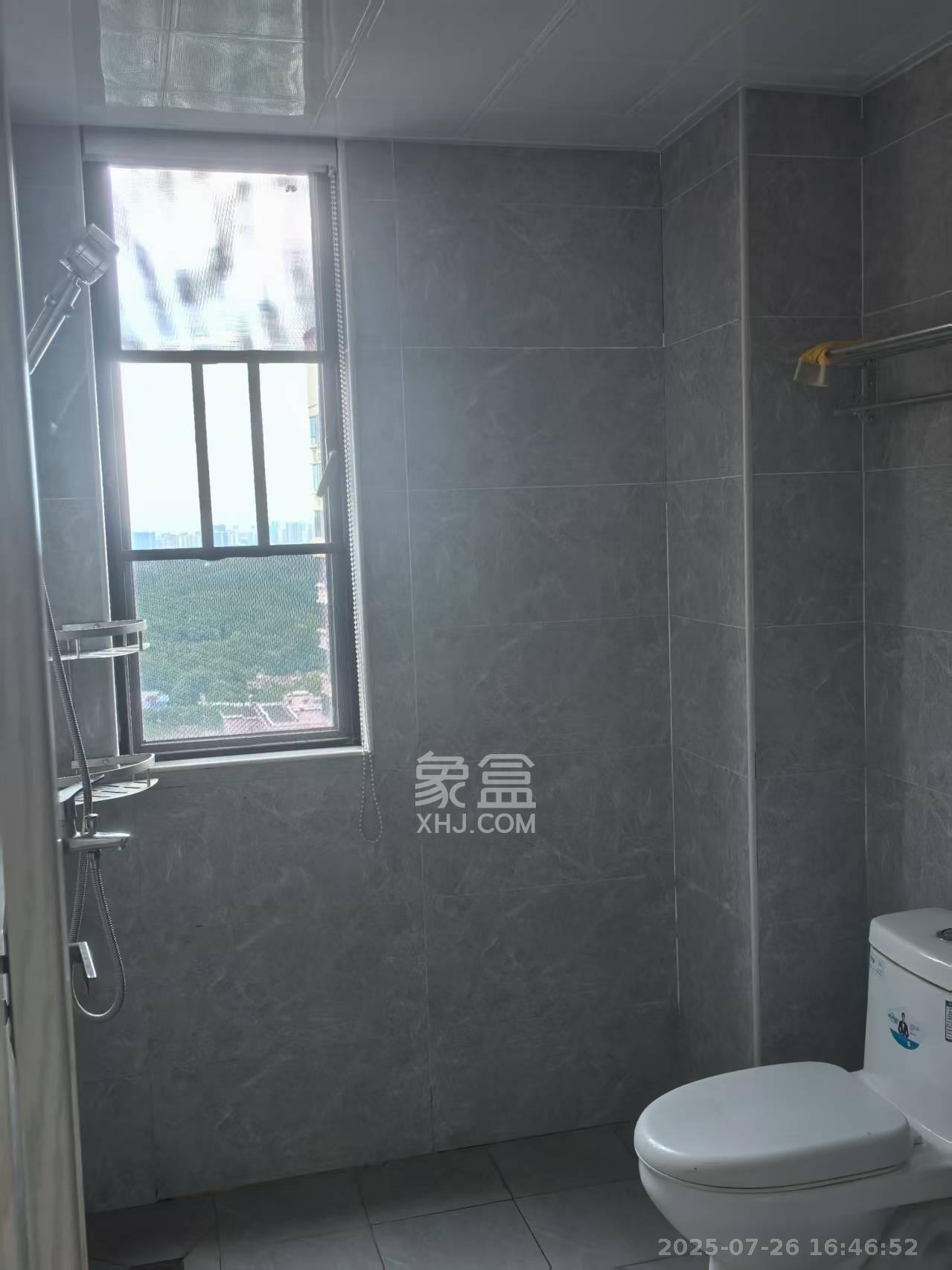 长房明宸府 3室2厅2卫 2600.0元/月 长房明宸府 3室2厅2卫 2600.0元/月室内图