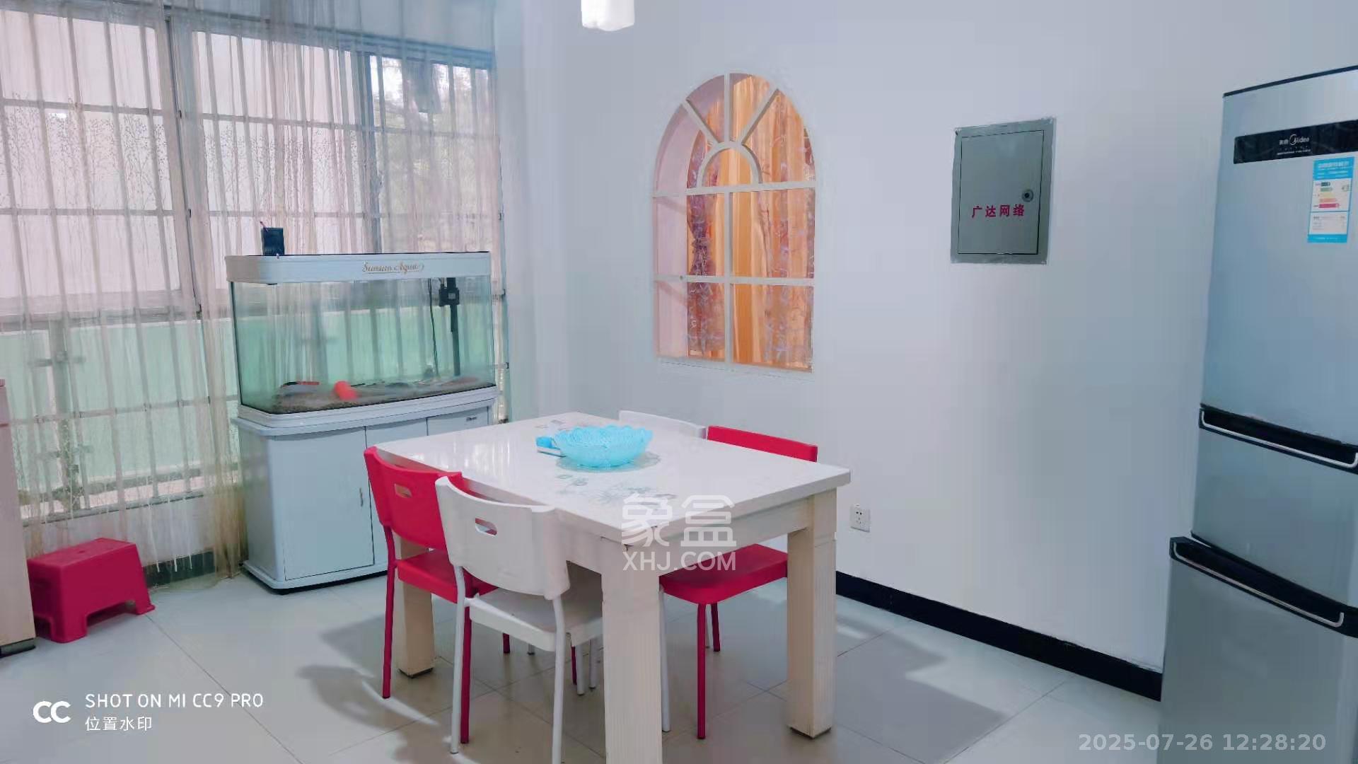 湘麓国际 4室2厅2卫 3800.0元/月 湘麓国际 4室2厅2卫 3800.0元/月室内图