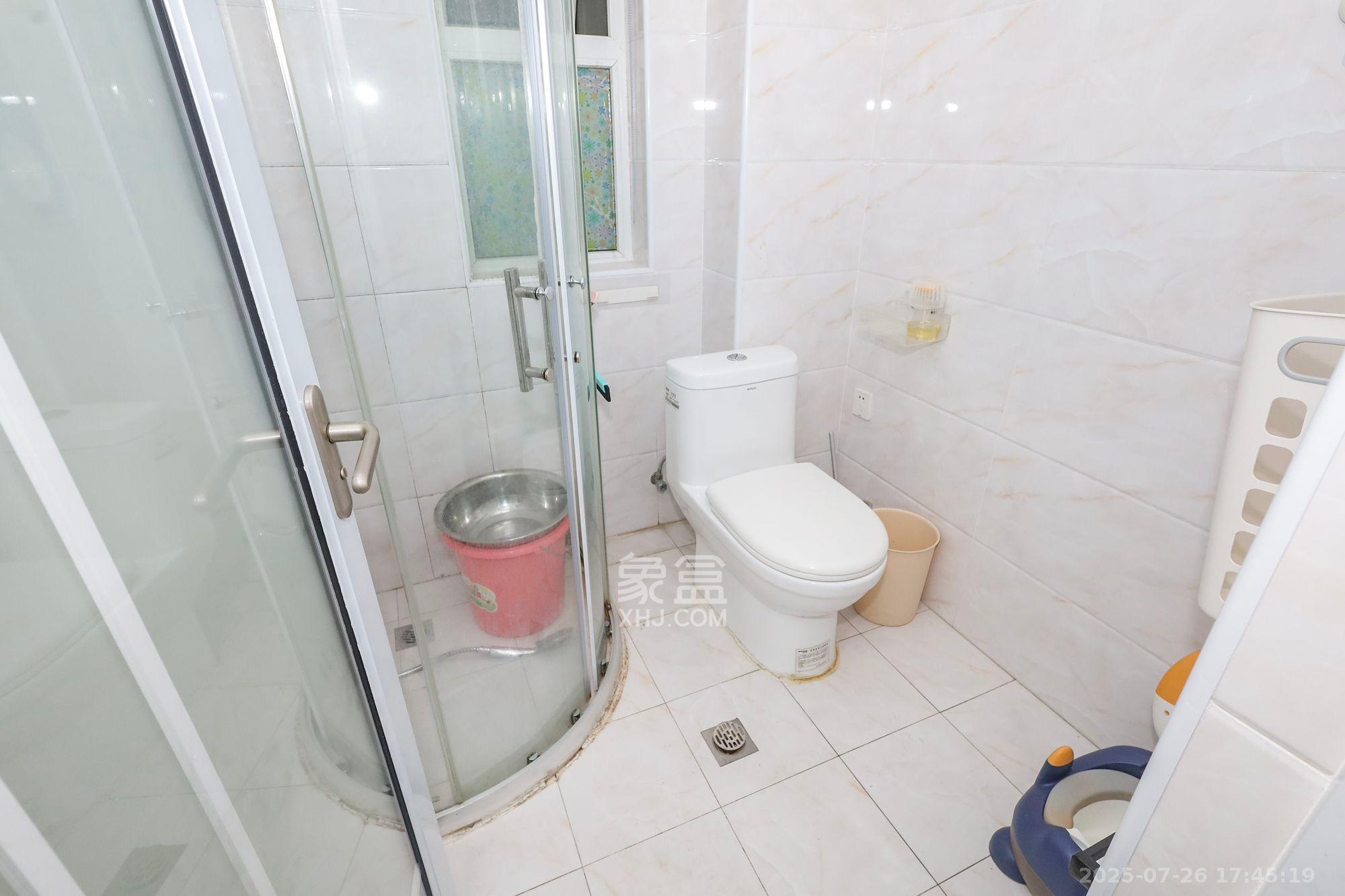 当代滨江MOMA 3室2厅1卫 3200.0元/月 当代滨江MOMA 3室2厅1卫 3200.0元/月室内图