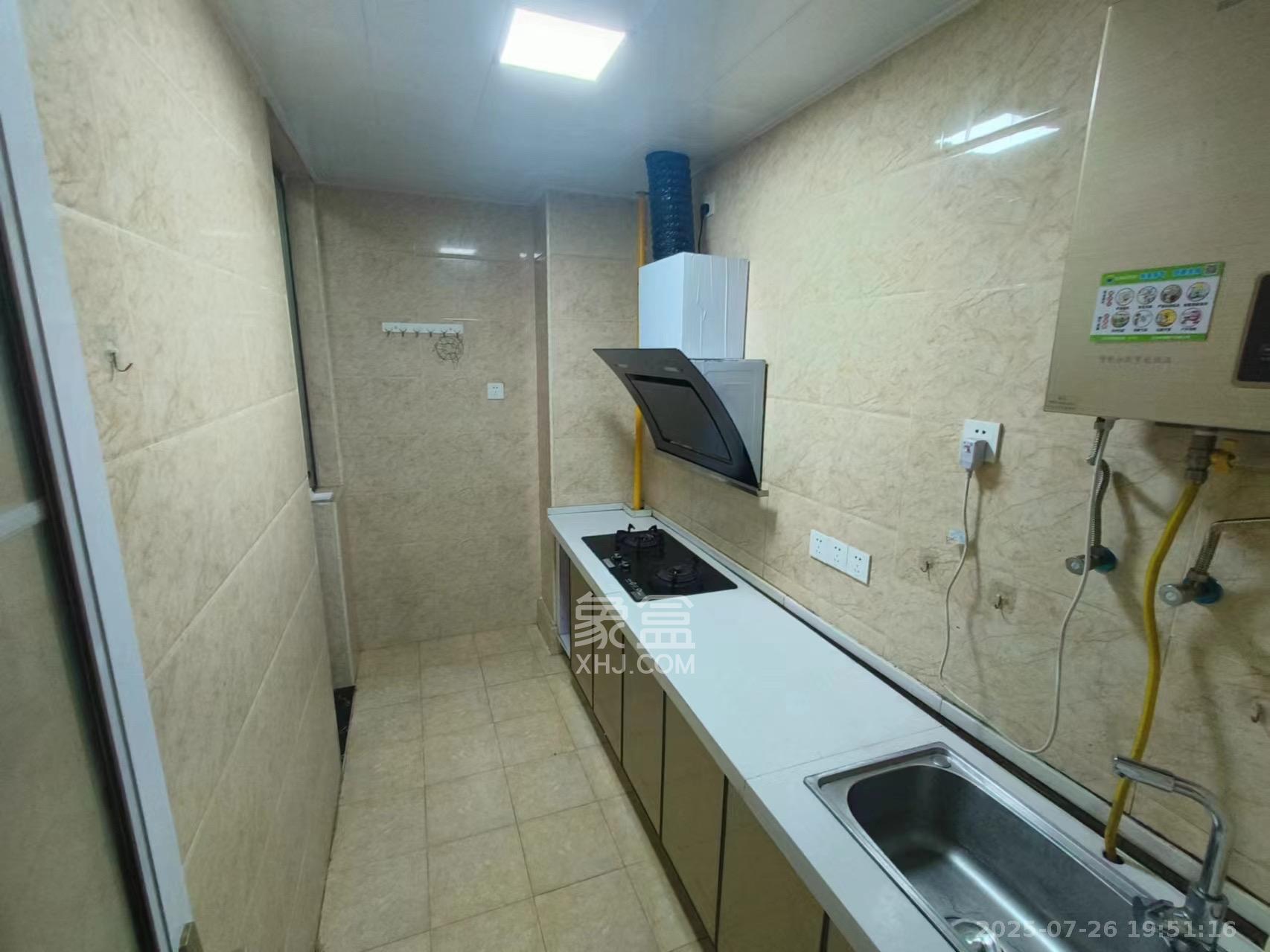 盛世耀凯  2室2厅1卫    2000.0元/月室内图