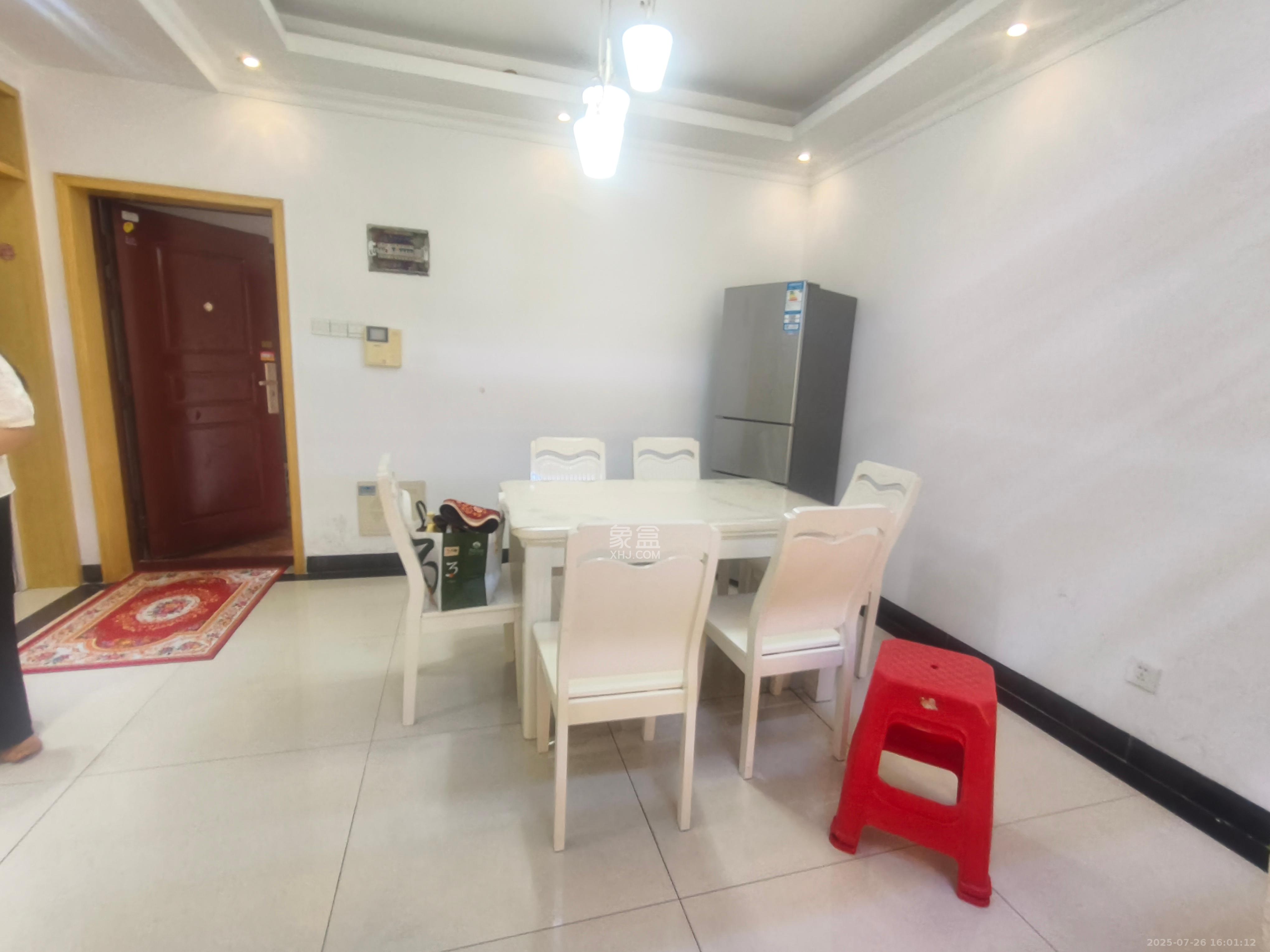 康桥长郡 3室2厅1卫 1800.0元/月 康桥长郡 3室2厅1卫 1800.0元/月室内图