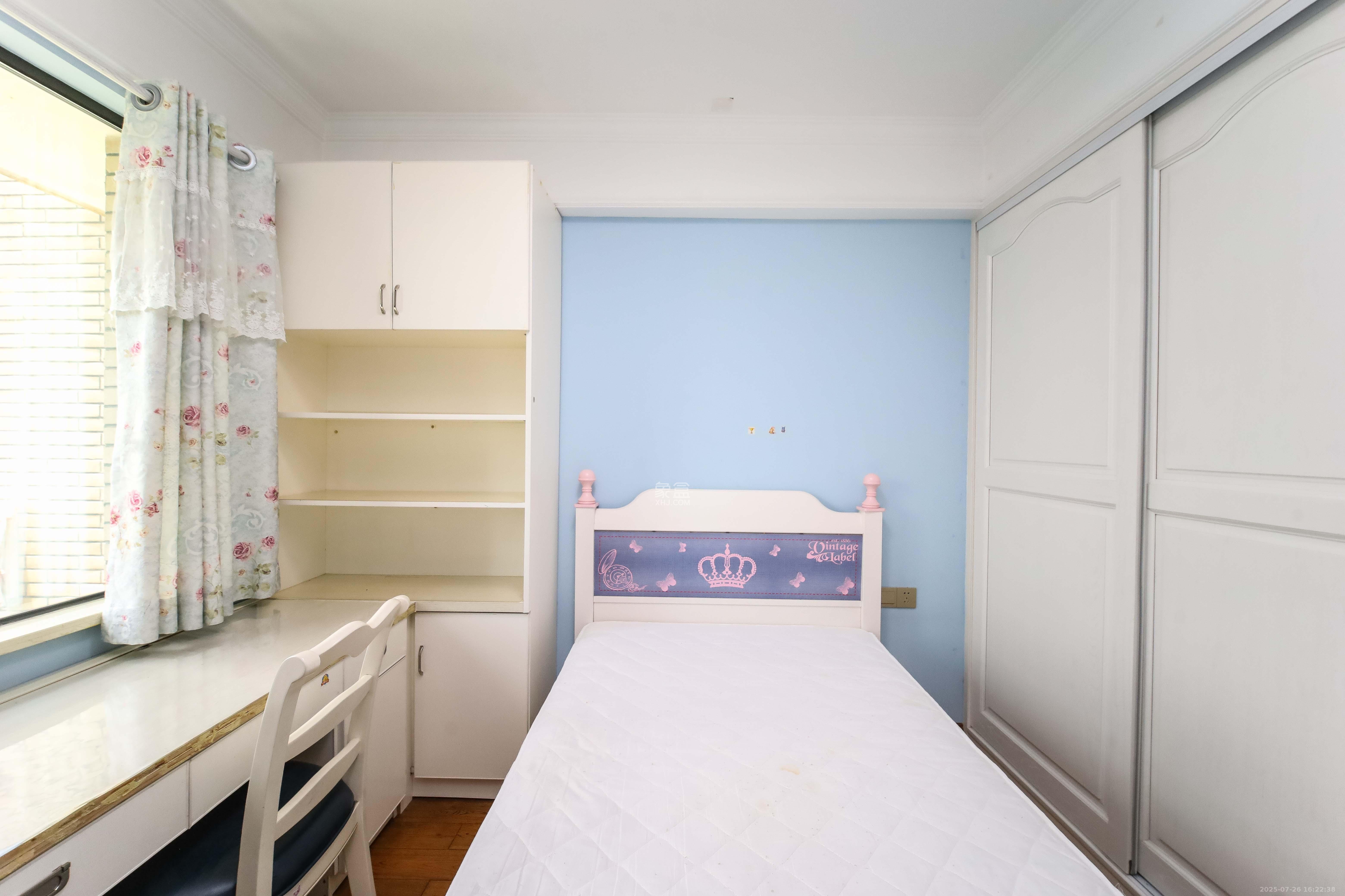 长房白沙湾 3室2厅2卫 158.0万 长房白沙湾 3室2厅2卫 158.0万卧室