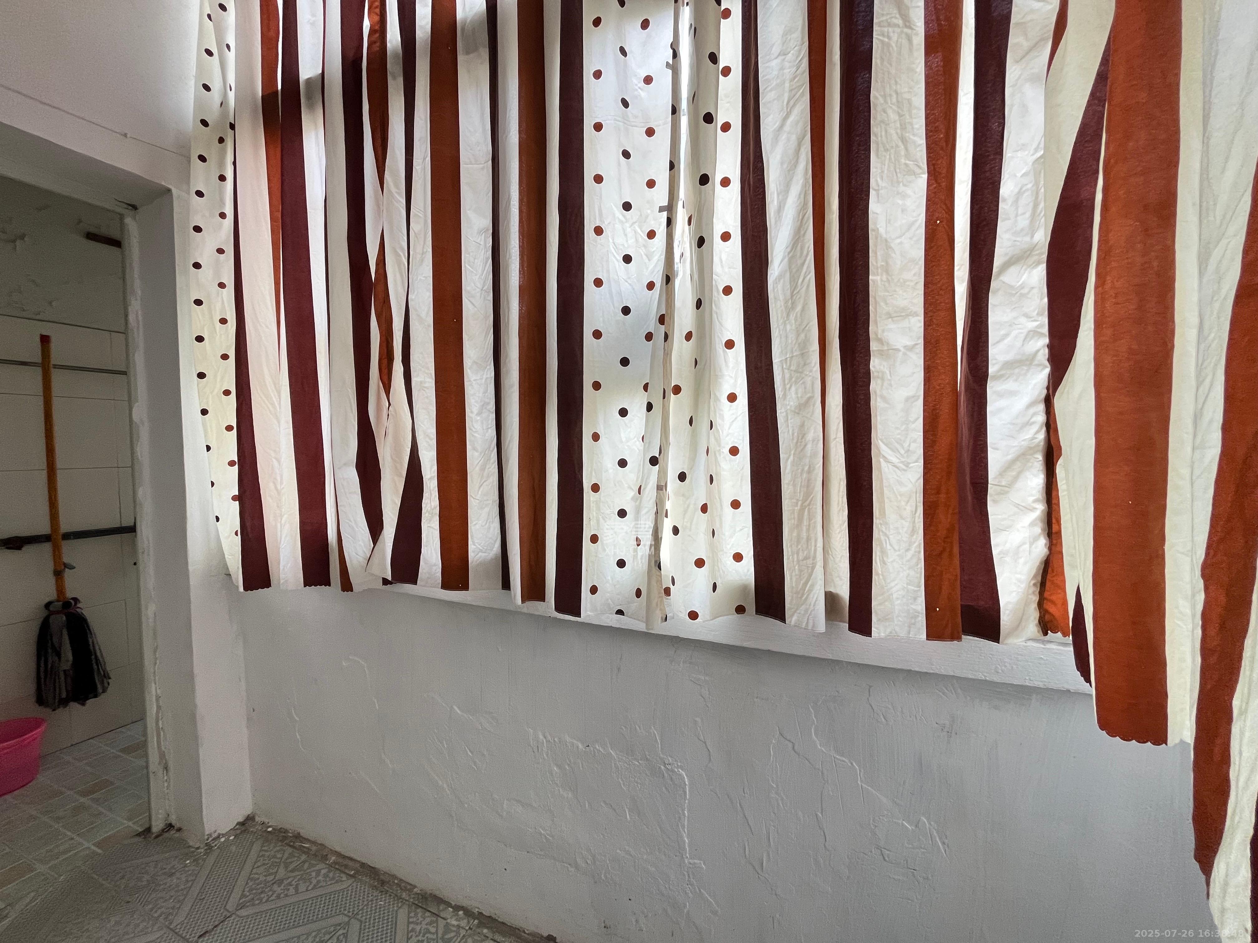 望麓桥回收公司院内 1室0厅0卫 1550.0元/月 望麓桥回收公司院内 1室0厅0卫 1550.0元/月室内图