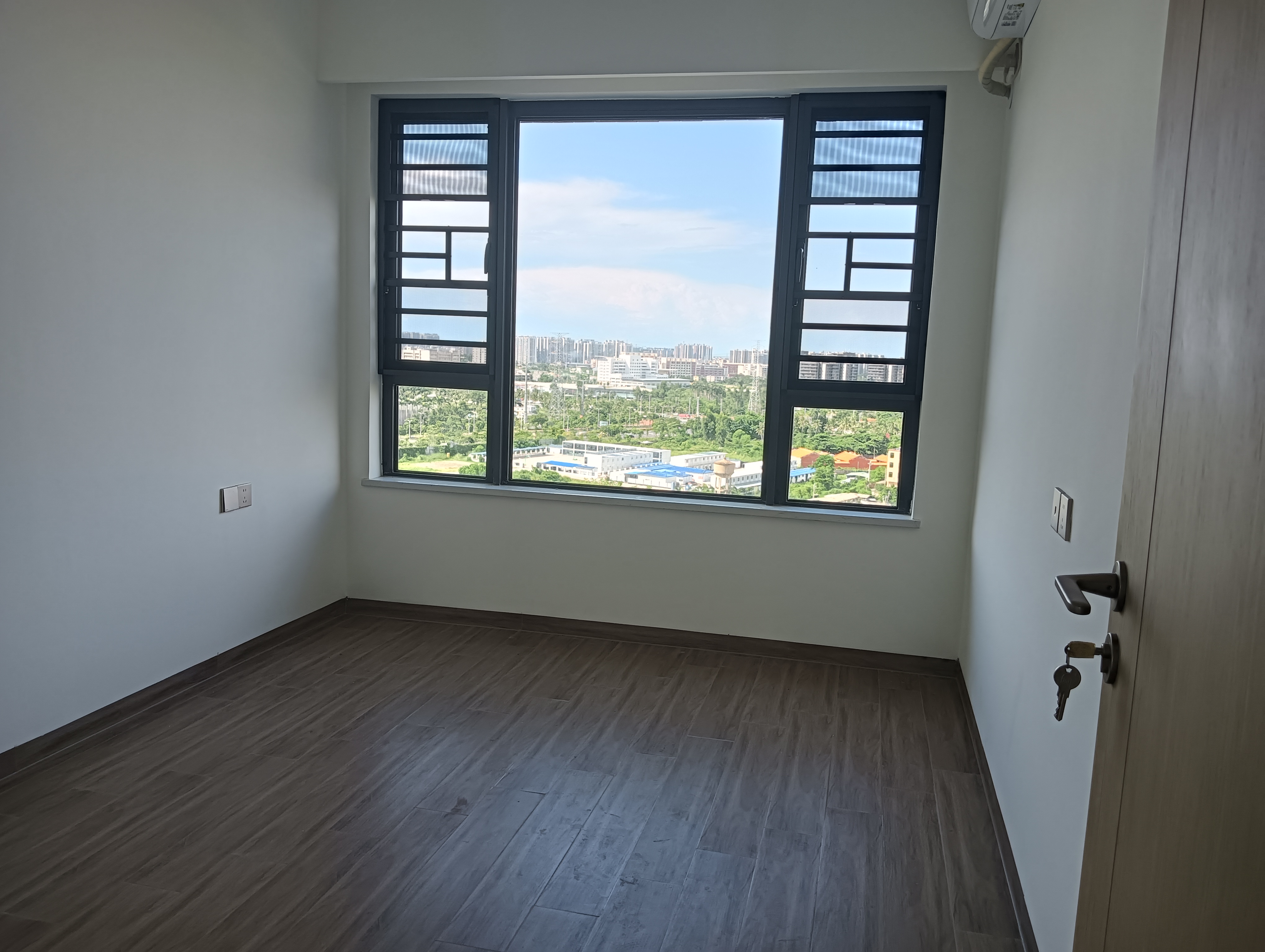 千江悦 4室2厅2卫 3500.0元/月 千江悦 4室2厅2卫 3500.0元/月室内图