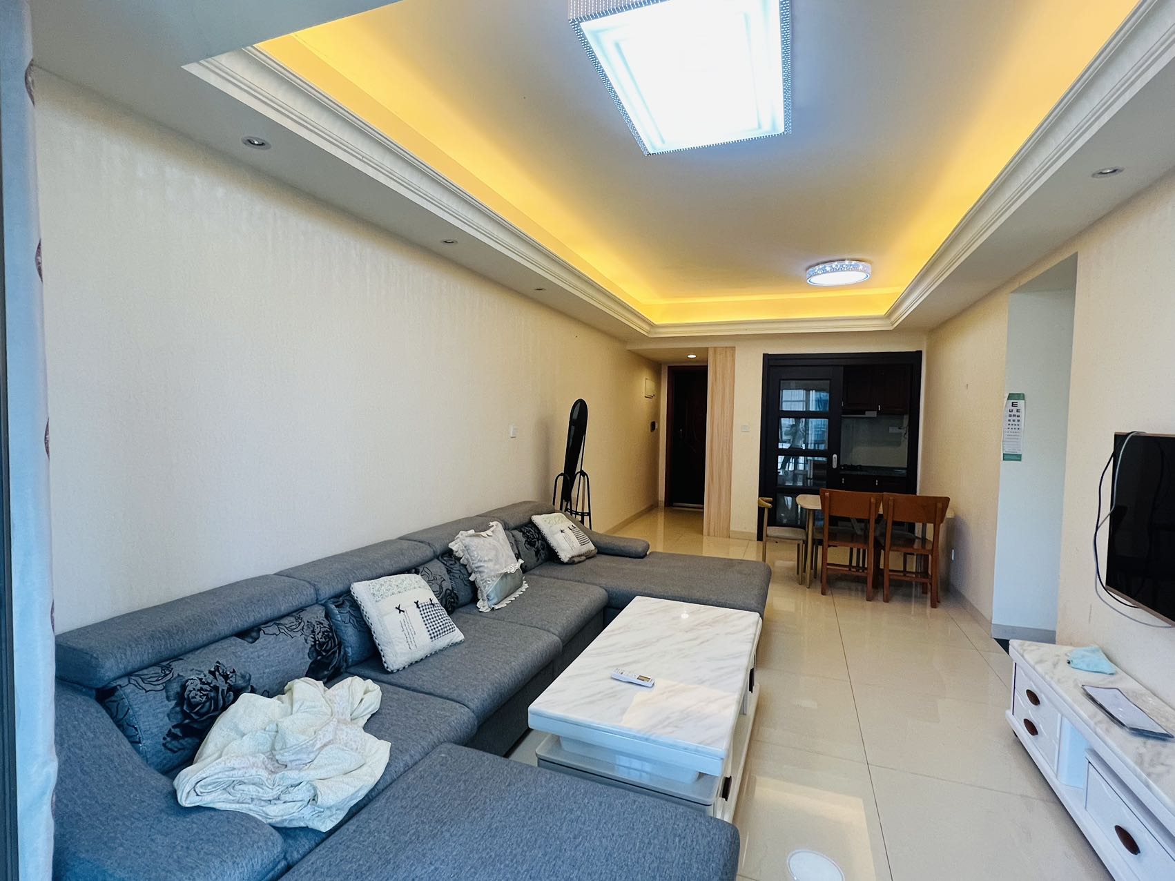 碧桂园 3室2厅1卫 1700.0元/月 碧桂园 3室2厅1卫 1700.0元/月室内图