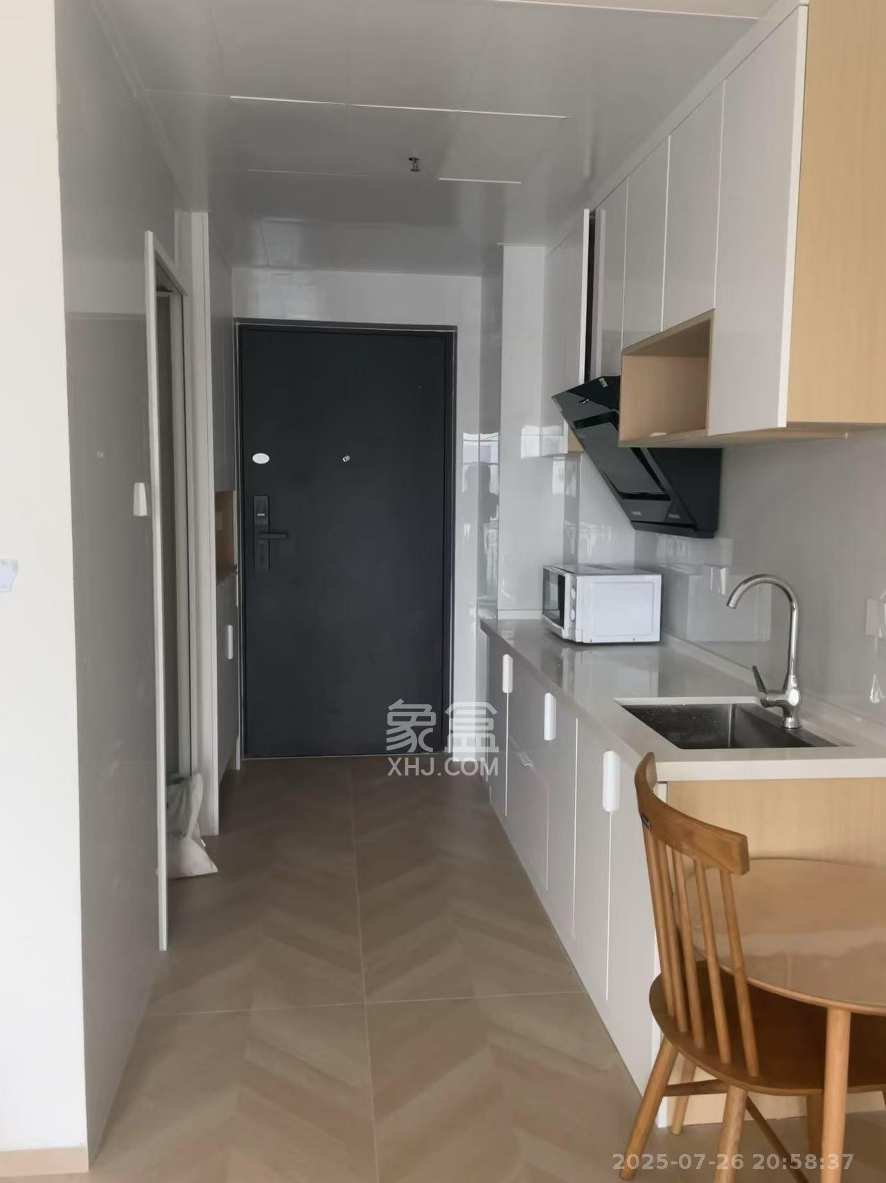 华润置地中心 1室0厅0卫 2500.0元/月 华润置地中心 1室0厅0卫 2500.0元/月室内图