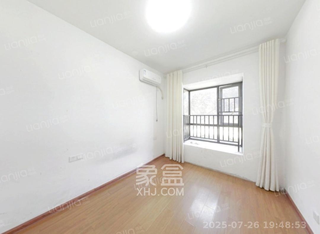 麓谷明珠  1室2厅1卫    2100.0元/月 麓谷明珠  1室2厅1卫    2100.0元/月室内图