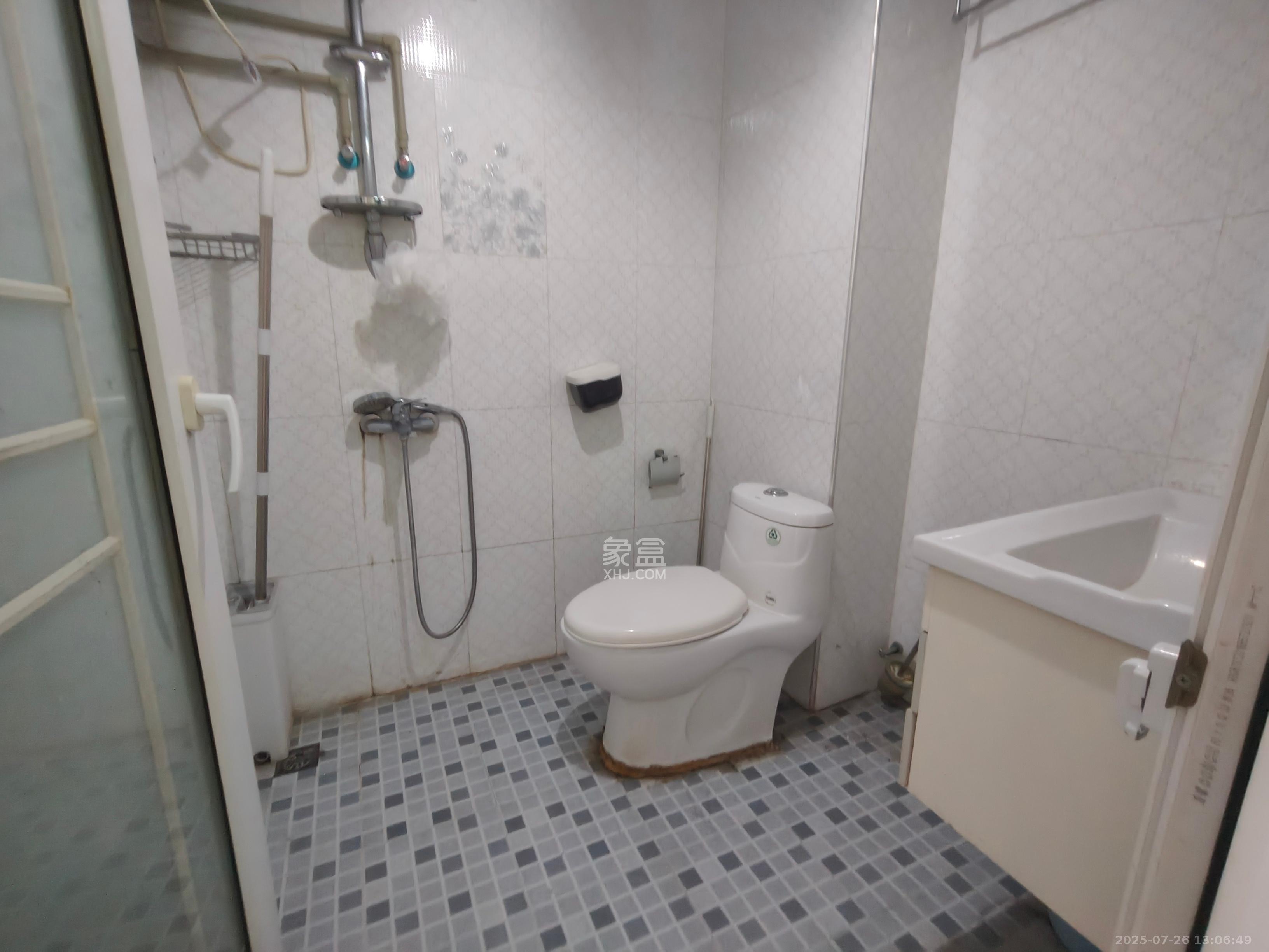 城南故事家园 1室1厅1卫 1250.0元/月 城南故事家园 1室1厅1卫 1250.0元/月室内图