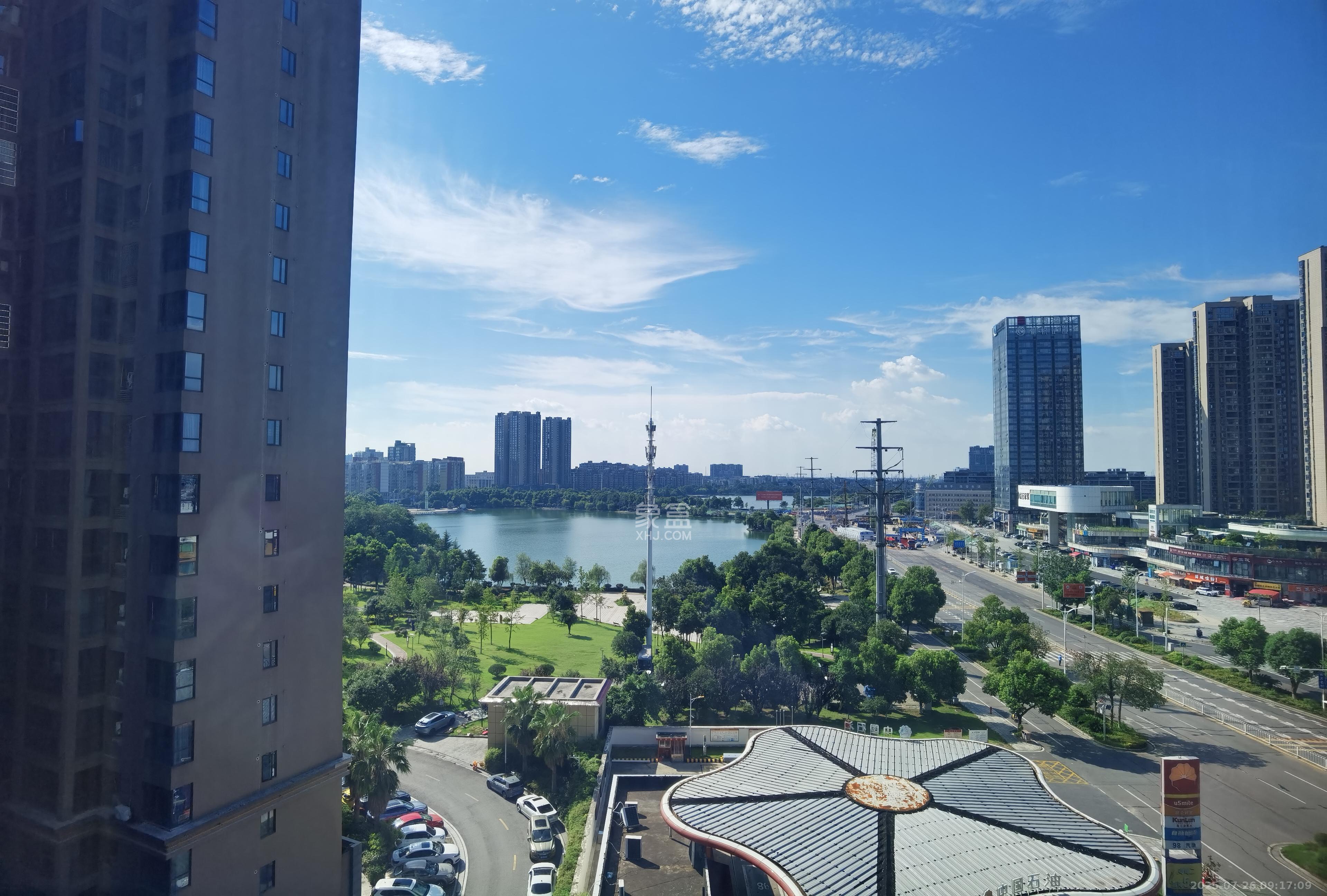 紫鑫御湖湾  1室1厅1卫    1200.0元/月 紫鑫御湖湾  1室1厅1卫    1200.0元/月室内图