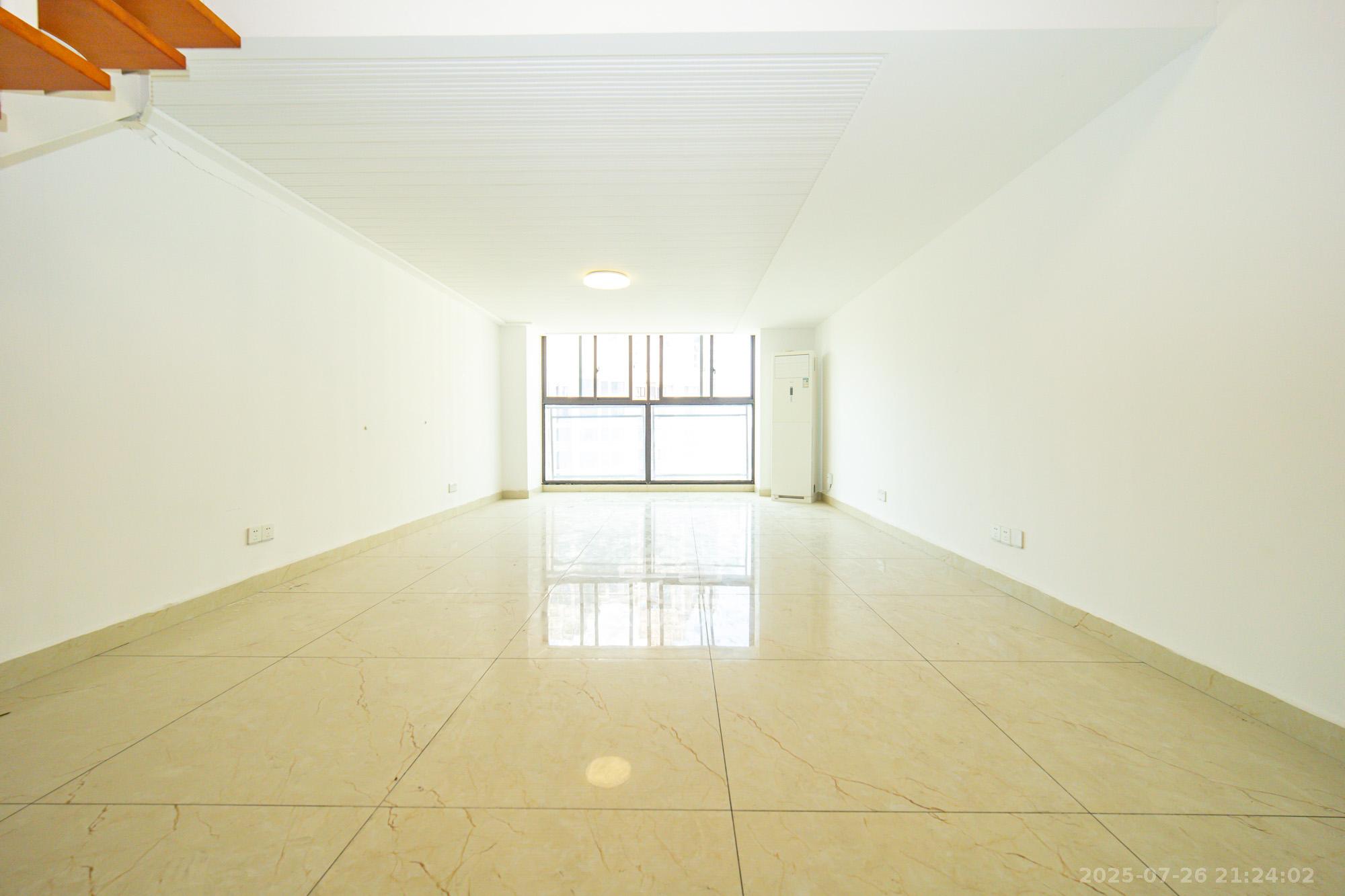 金科时代中心  1室1厅1卫    19.9万客厅