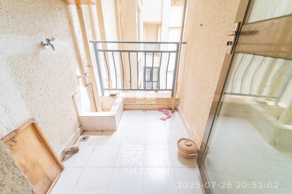 碧桂园威尼斯城 3室2厅1卫 2000.0元/月 碧桂园威尼斯城 3室2厅1卫 2000.0元/月室内图