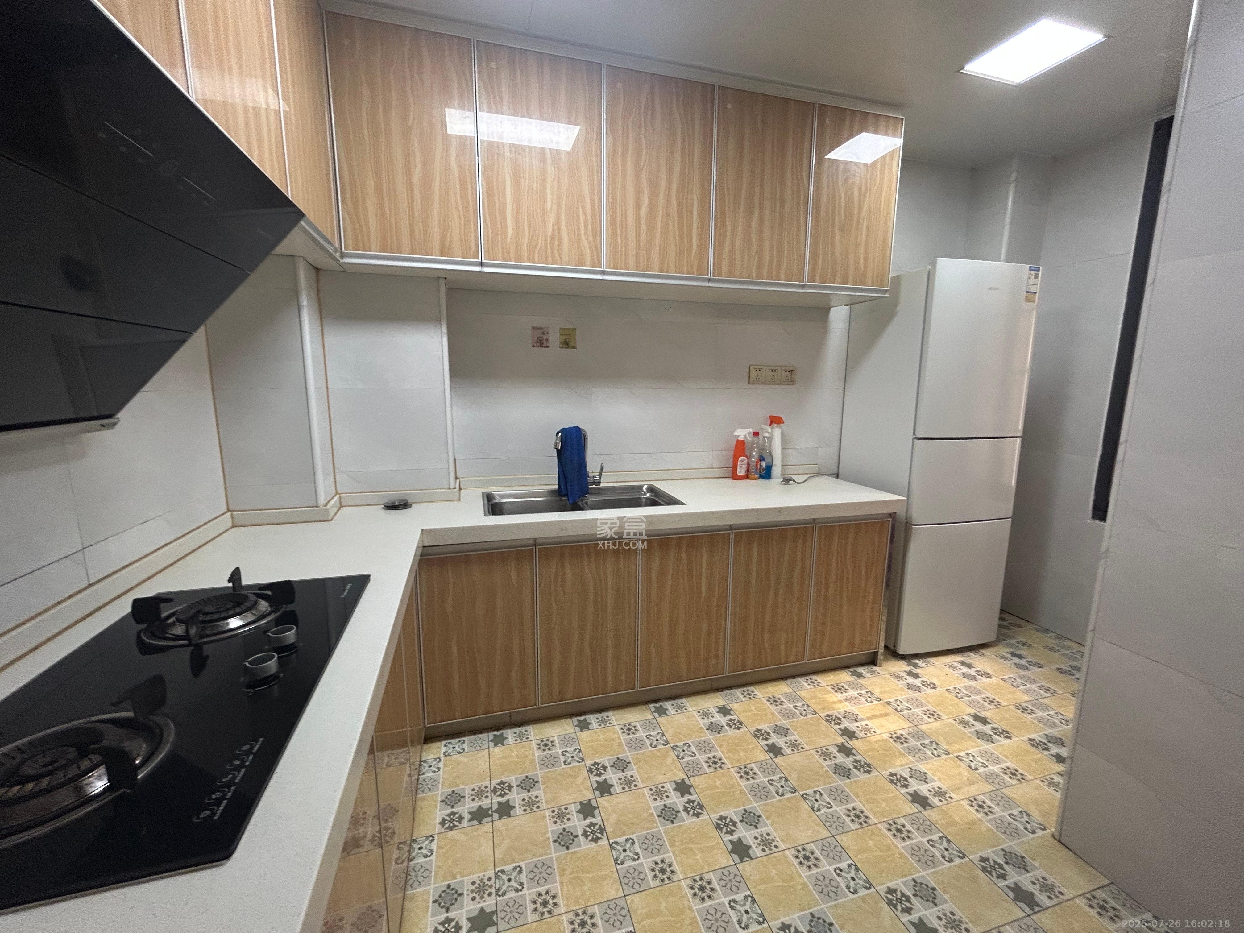 和康园小区 3室2厅1卫 2100.0元/月 和康园小区 3室2厅1卫 2100.0元/月室内图