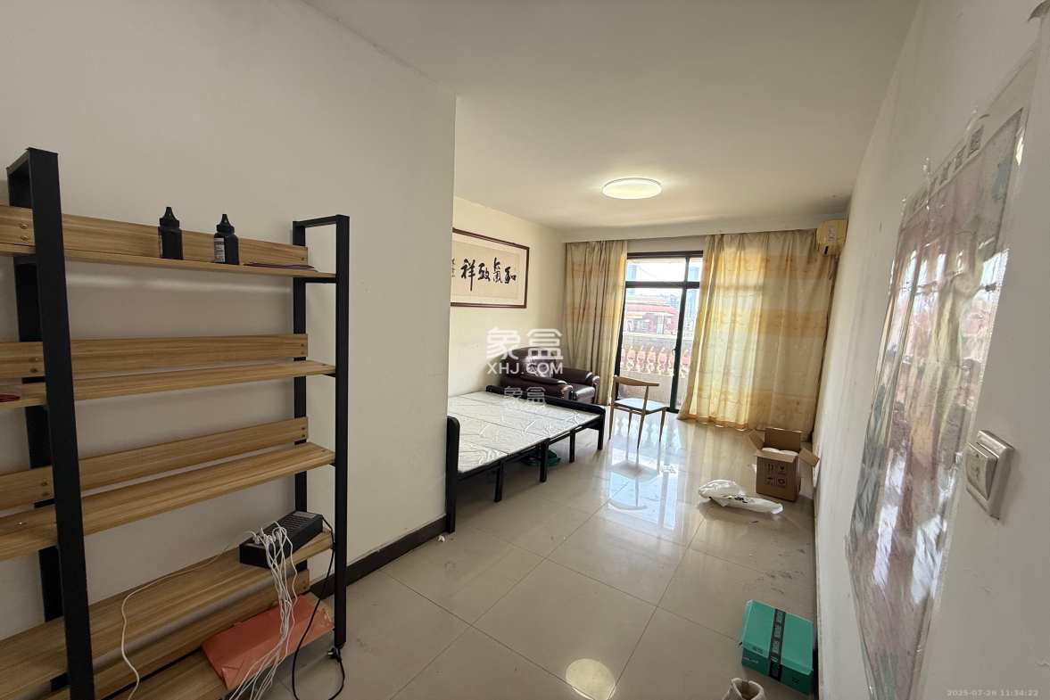 世嘉国际华城  3室2厅2卫    3100.0元/月 世嘉国际华城  3室2厅2卫    3100.0元/月室内图