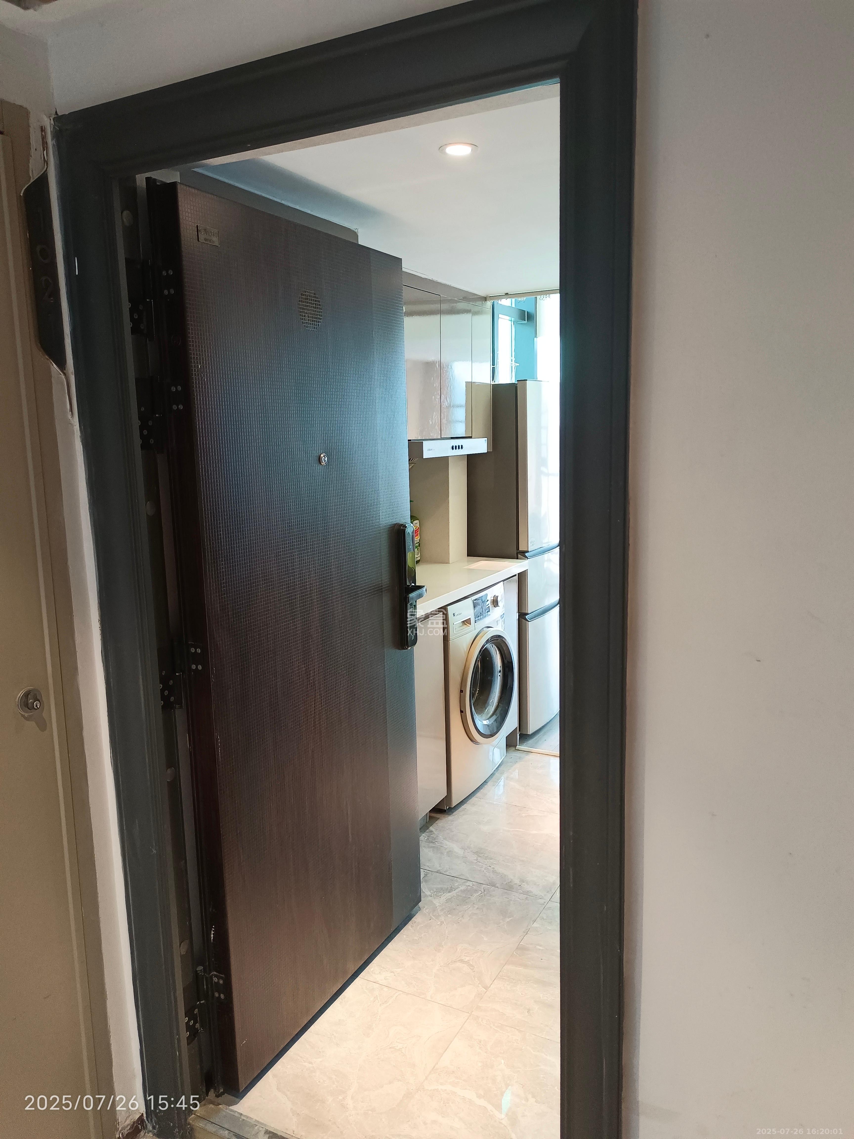 中一鲲出（鲲鹏府）  2室1厅1卫    3000.0元/月室内图