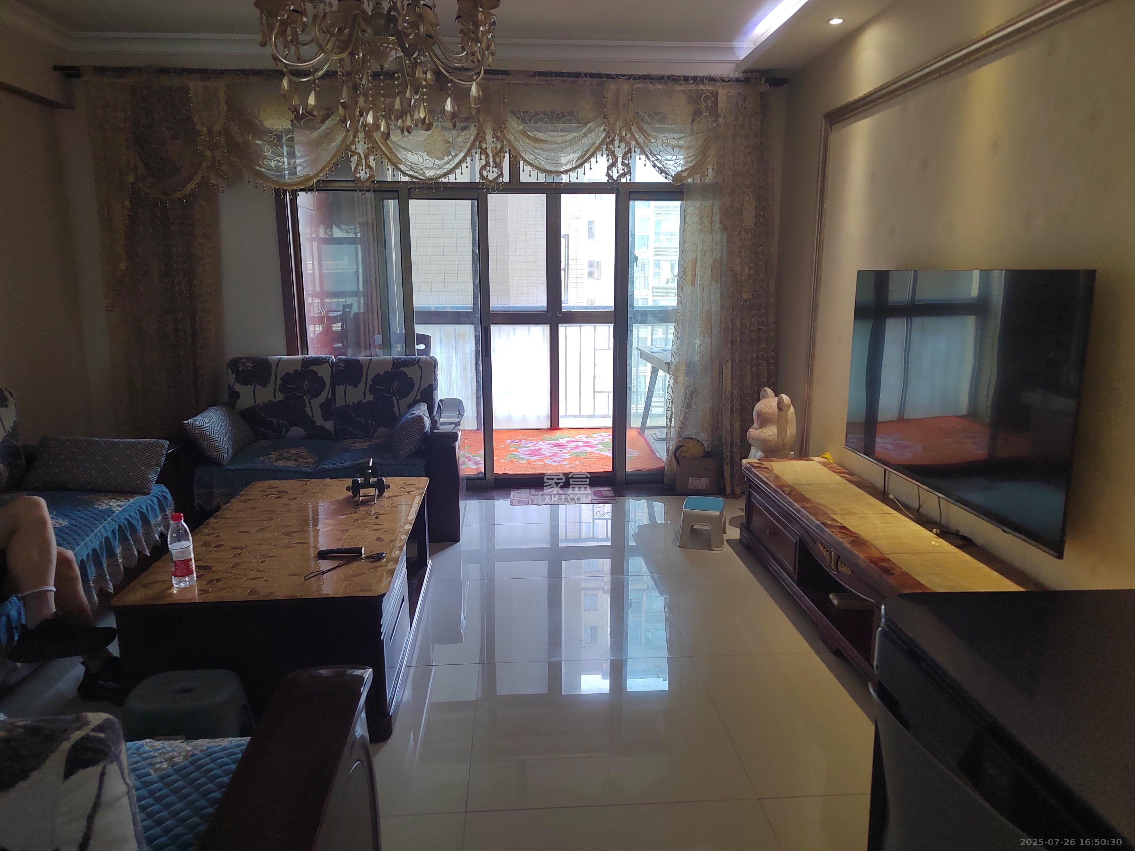 江山帝景雅典 3室2厅2卫 2800.0元/月 江山帝景雅典 3室2厅2卫 2800.0元/月室内图