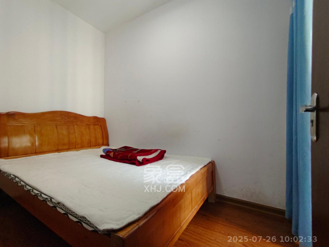 江山帝景雅典  4室2厅2卫    2500.0元/月 江山帝景雅典  4室2厅2卫    2500.0元/月室内图