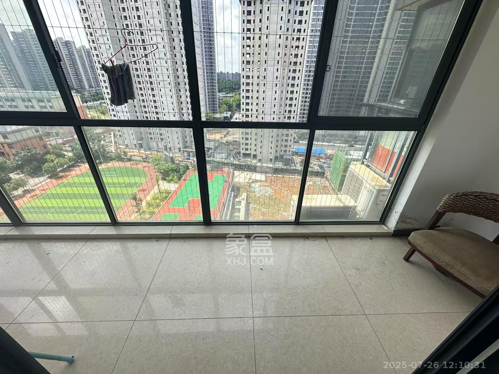 钱隆学府一、二期  4室2厅2卫    2400.0元/月 钱隆学府一、二期  4室2厅2卫    2400.0元/月室内图