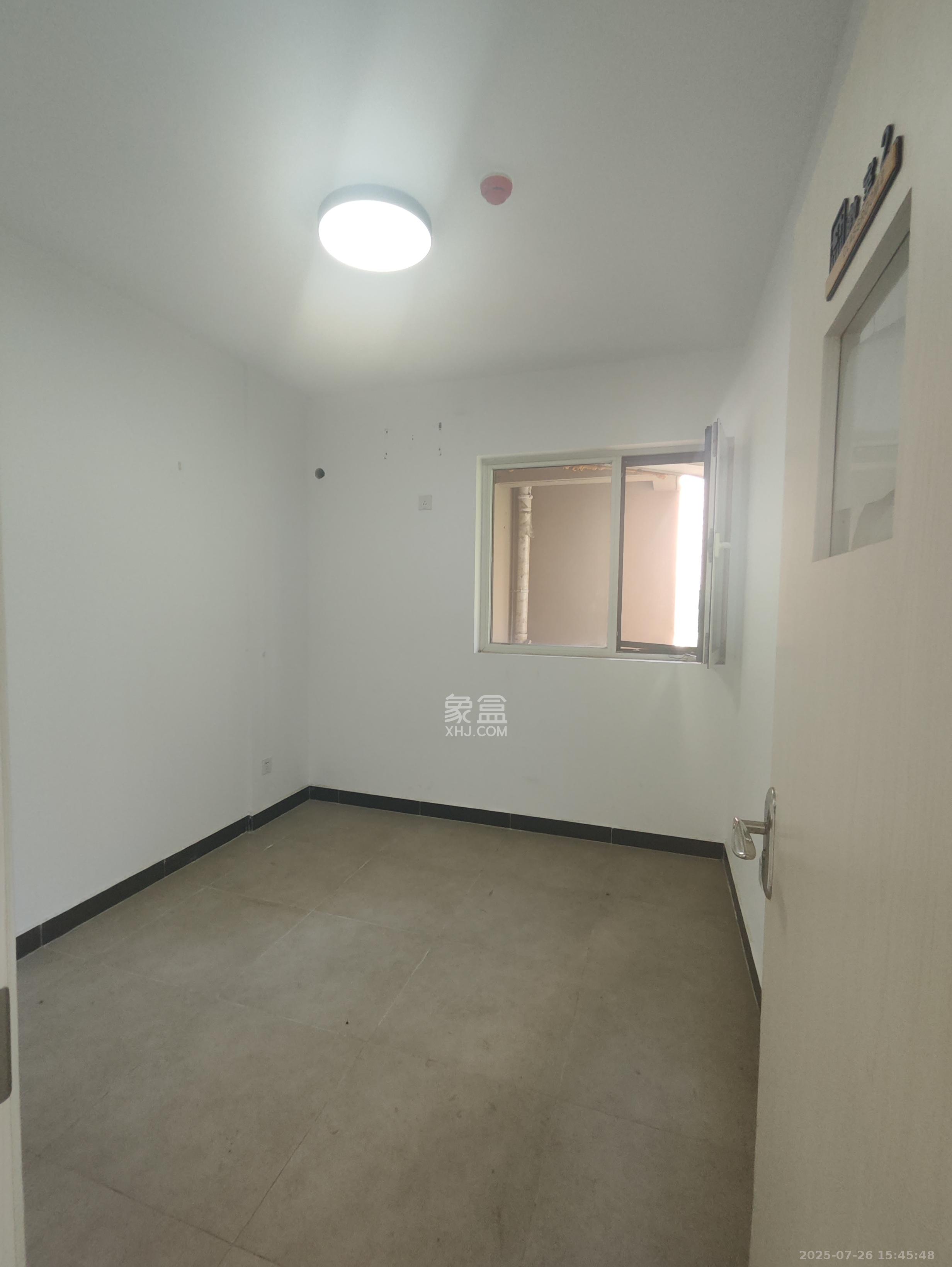 北辰三角洲E4区 1室0厅0卫 2500.0元/月 北辰三角洲E4区 1室0厅0卫 2500.0元/月室内图