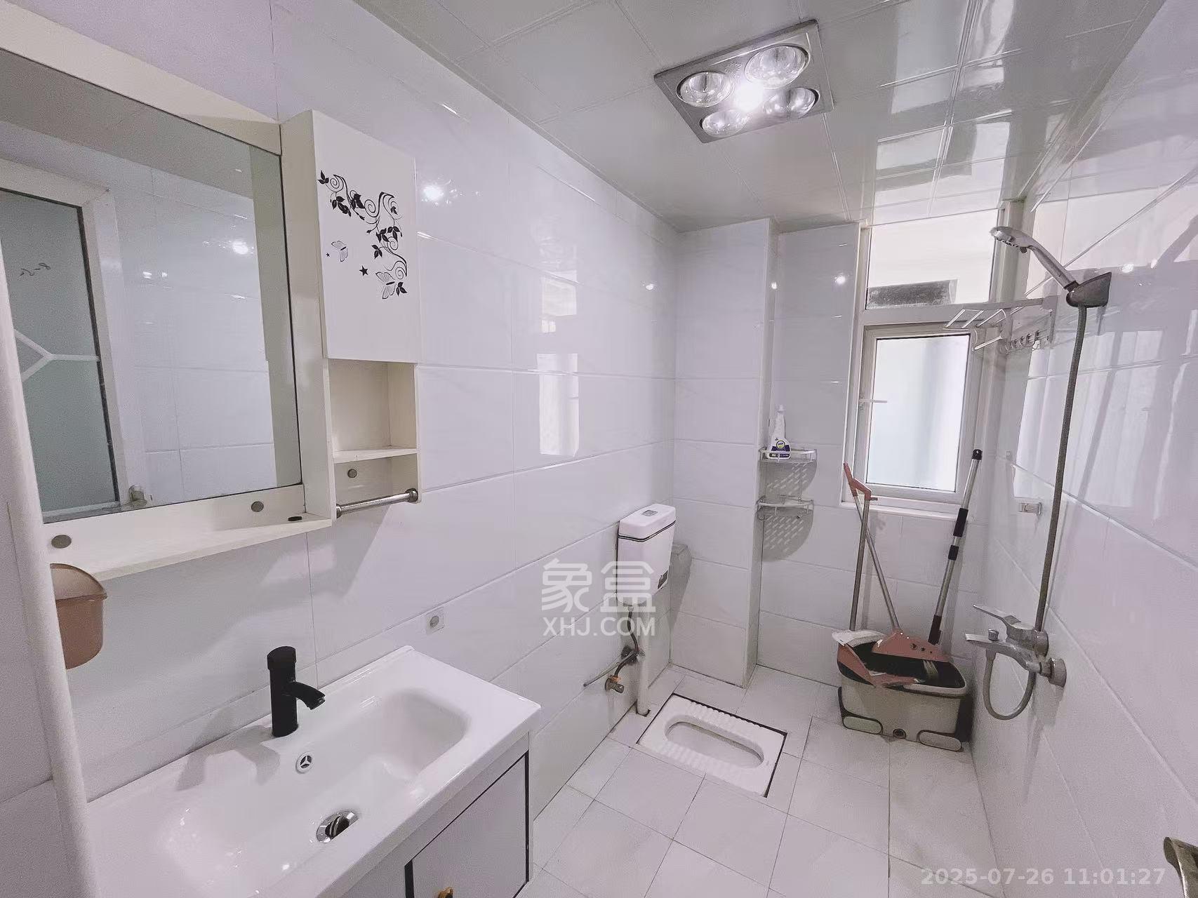 天麓尚层 1室1厅1卫 2050.0元/月 天麓尚层 1室1厅1卫 2050.0元/月户型图