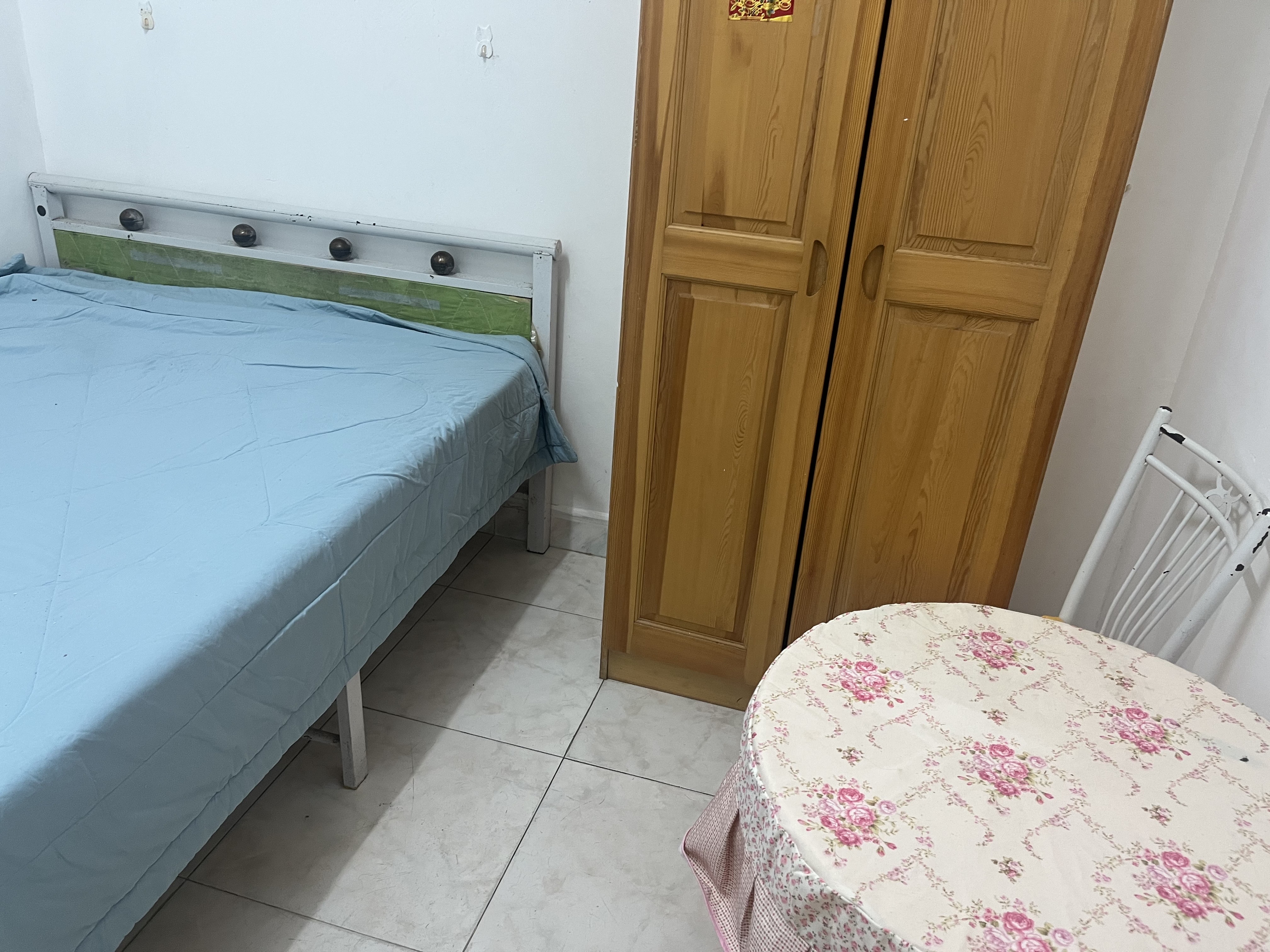 椰城大厦 1室1厅1卫 600.0元/月 椰城大厦 1室1厅1卫 600.0元/月室内图