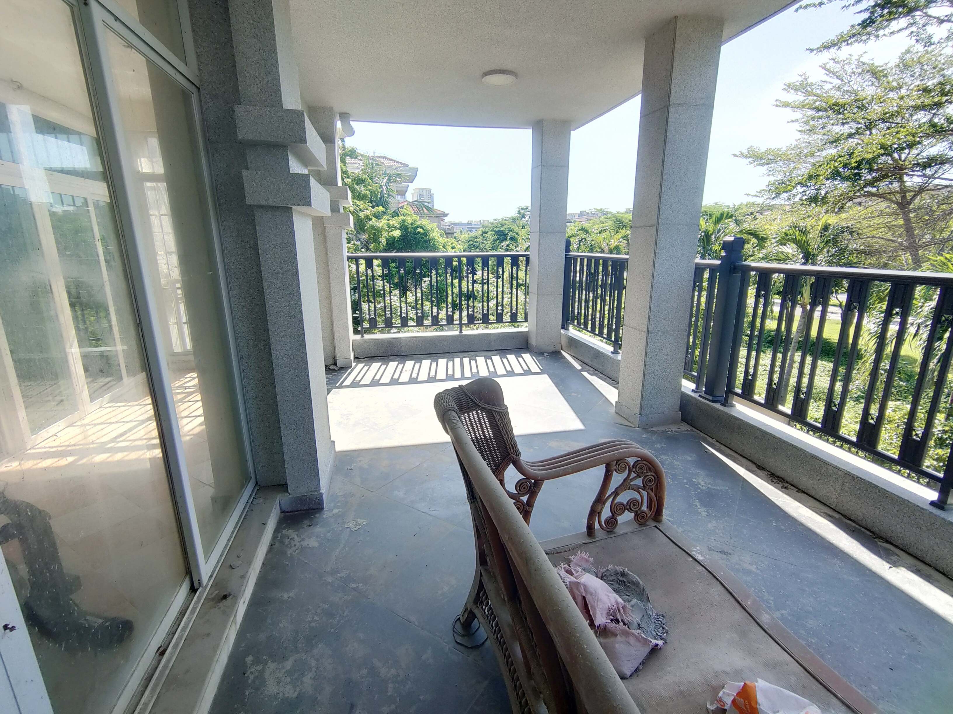 南方明珠  5室2厅4卫    15000.0元/月 南方明珠  5室2厅4卫    15000.0元/月室内图