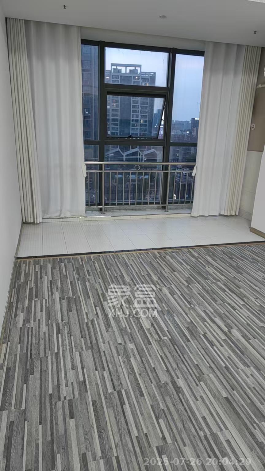 梅溪峰汇（房聚梅溪壹中心）  1室1厅1卫    1800.0元/月