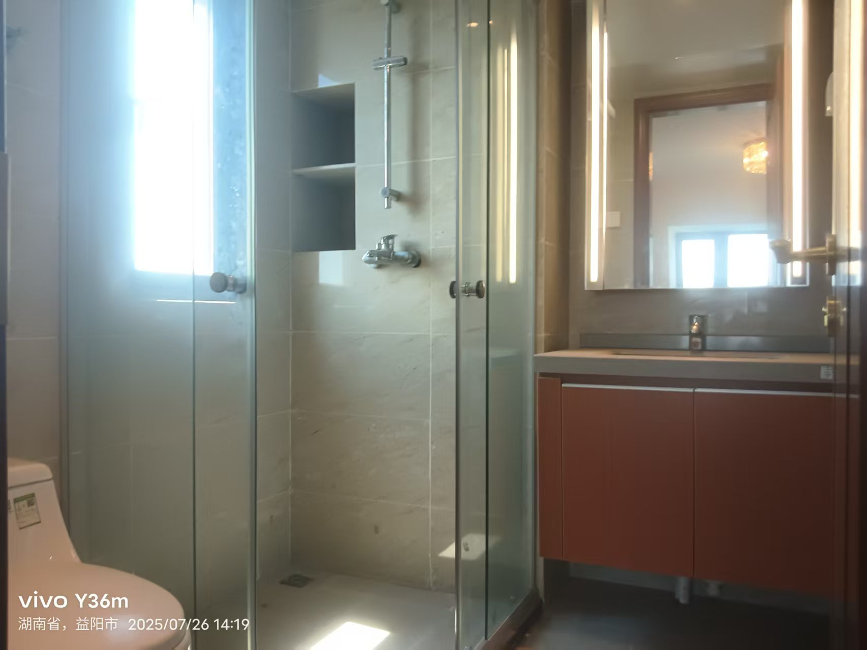 恒大名都 3室2厅2卫 2200.0元/月 恒大名都 3室2厅2卫 2200.0元/月室内图