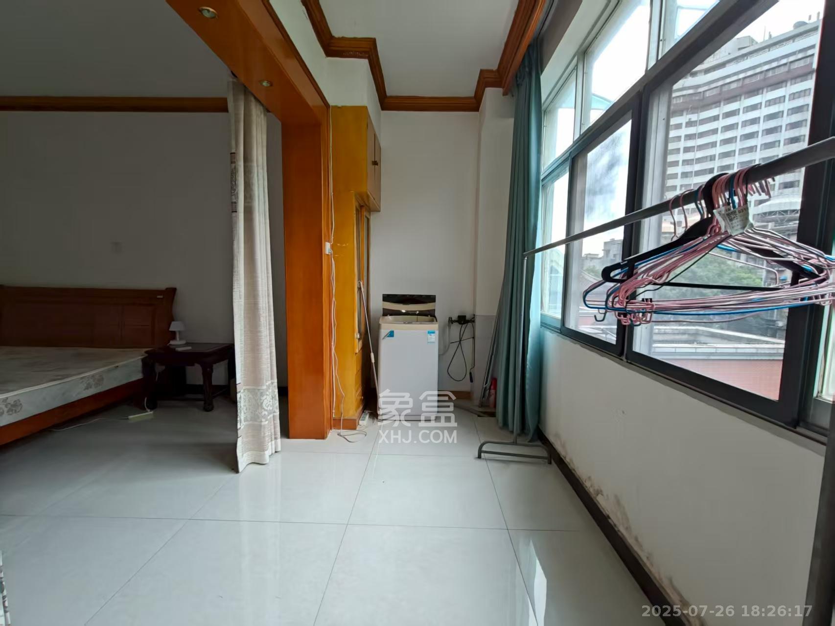 湘雅医院职工宿舍南院  2室2厅1卫    2000.0元/月室内图