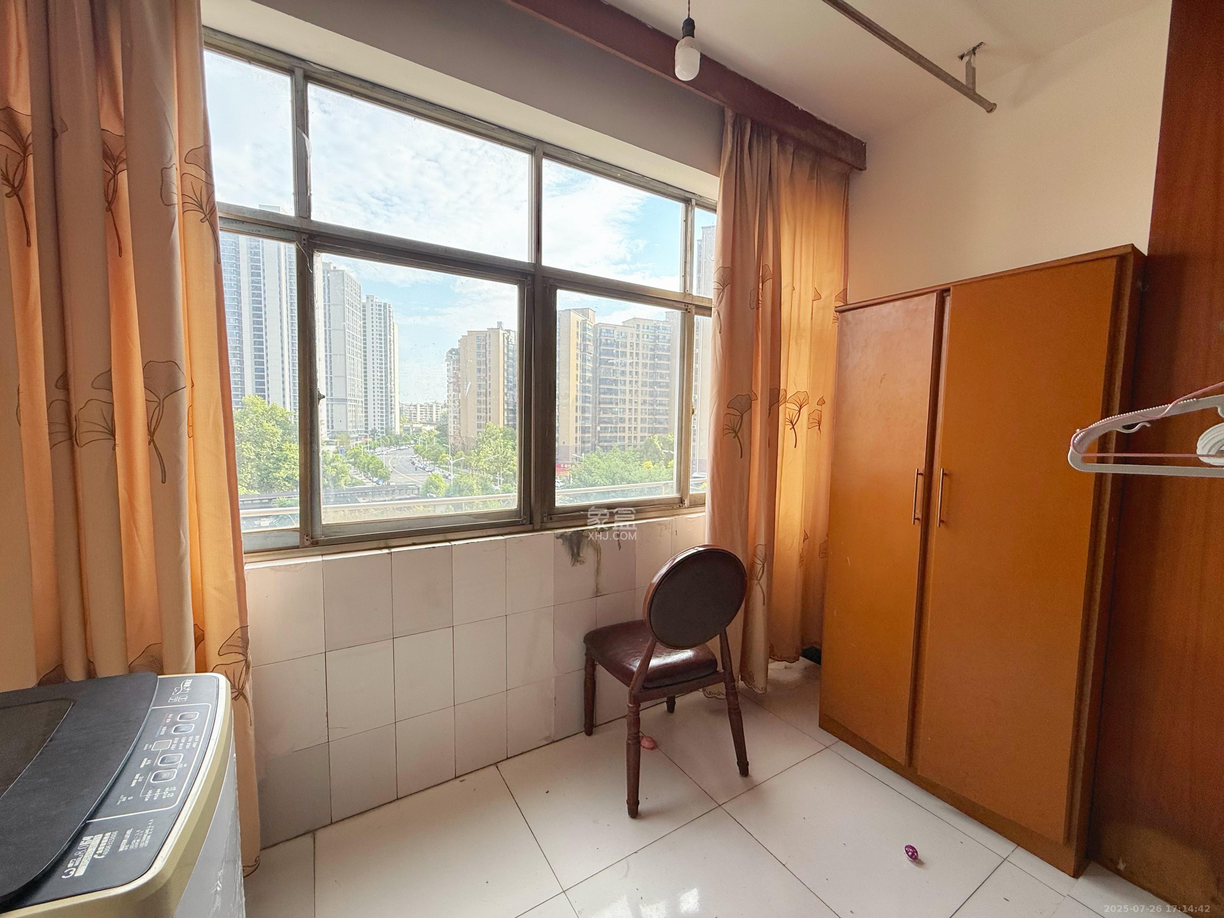 黄泥岭社区  2室2厅1卫    1500.0元/月室内图