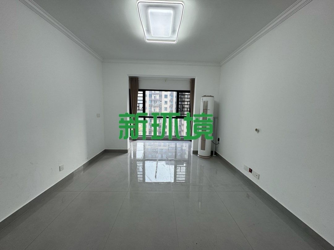 荣盛花语书苑 4室2厅1卫 2000.0元/月 荣盛花语书苑 4室2厅1卫 2000.0元/月室内图