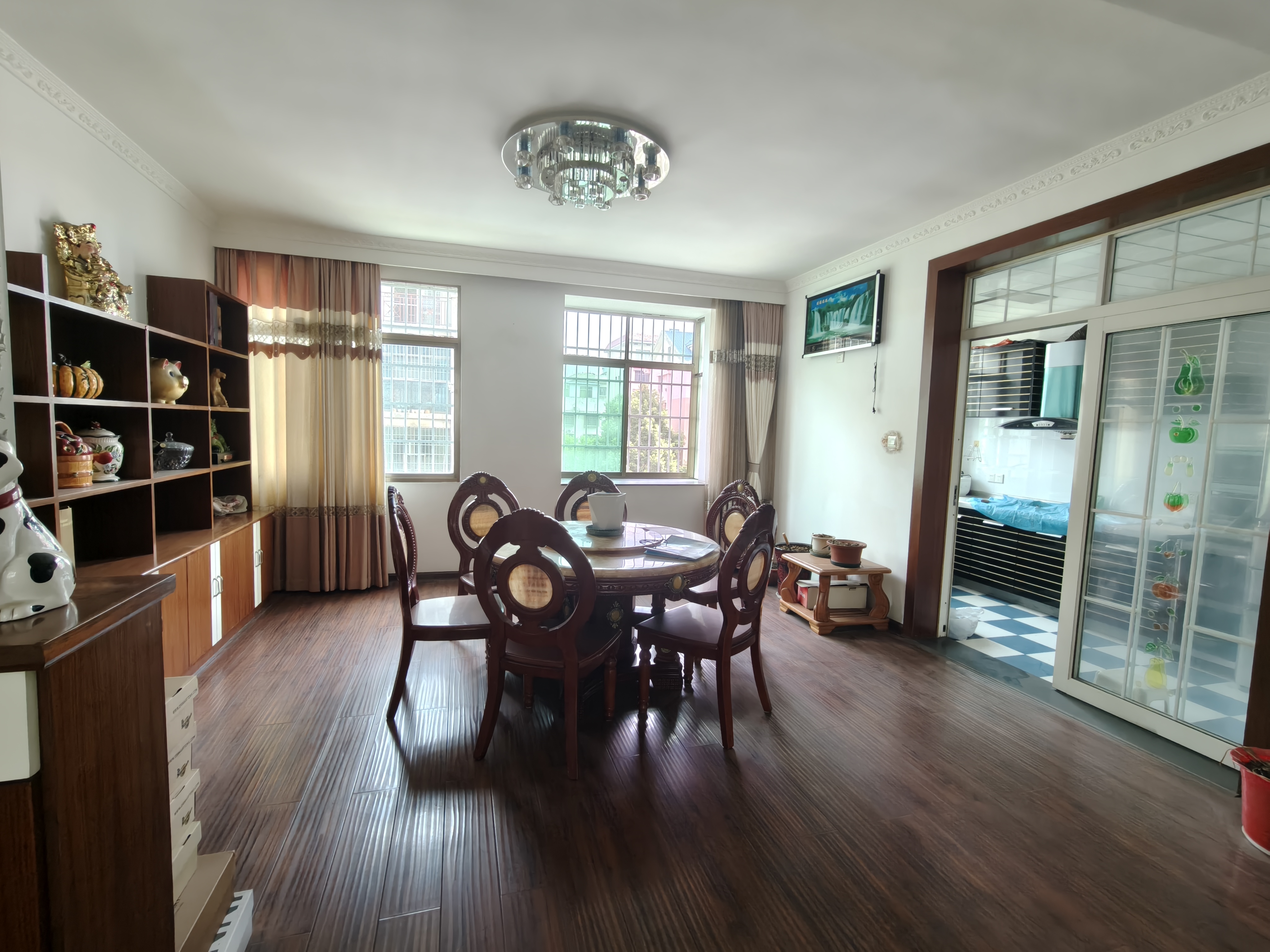 姑苏名园  1室0厅0卫    59.8万客厅